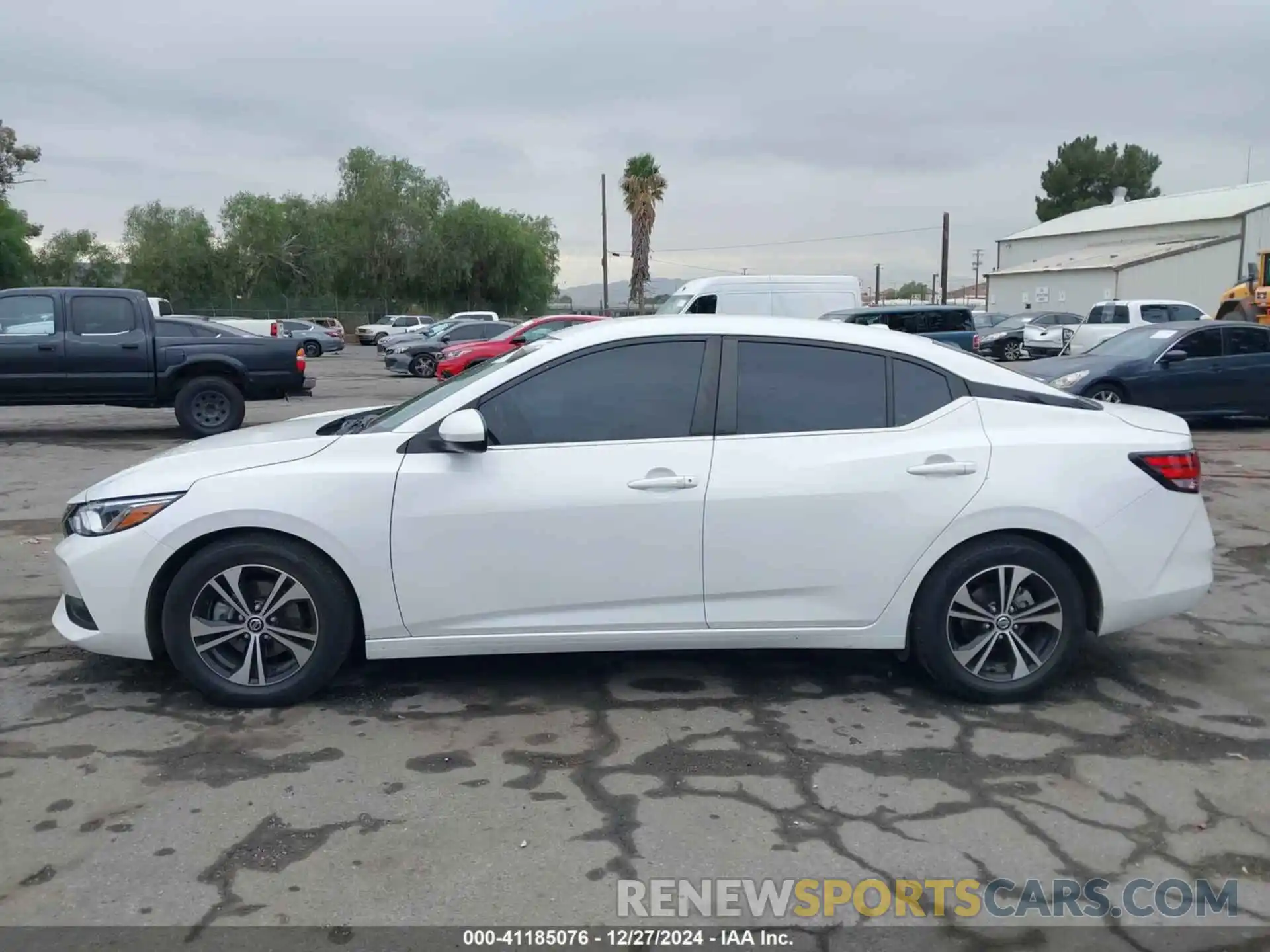 15 Photograph of a damaged car 3N1AB8CV9NY317814 NISSAN SENTRA 2022