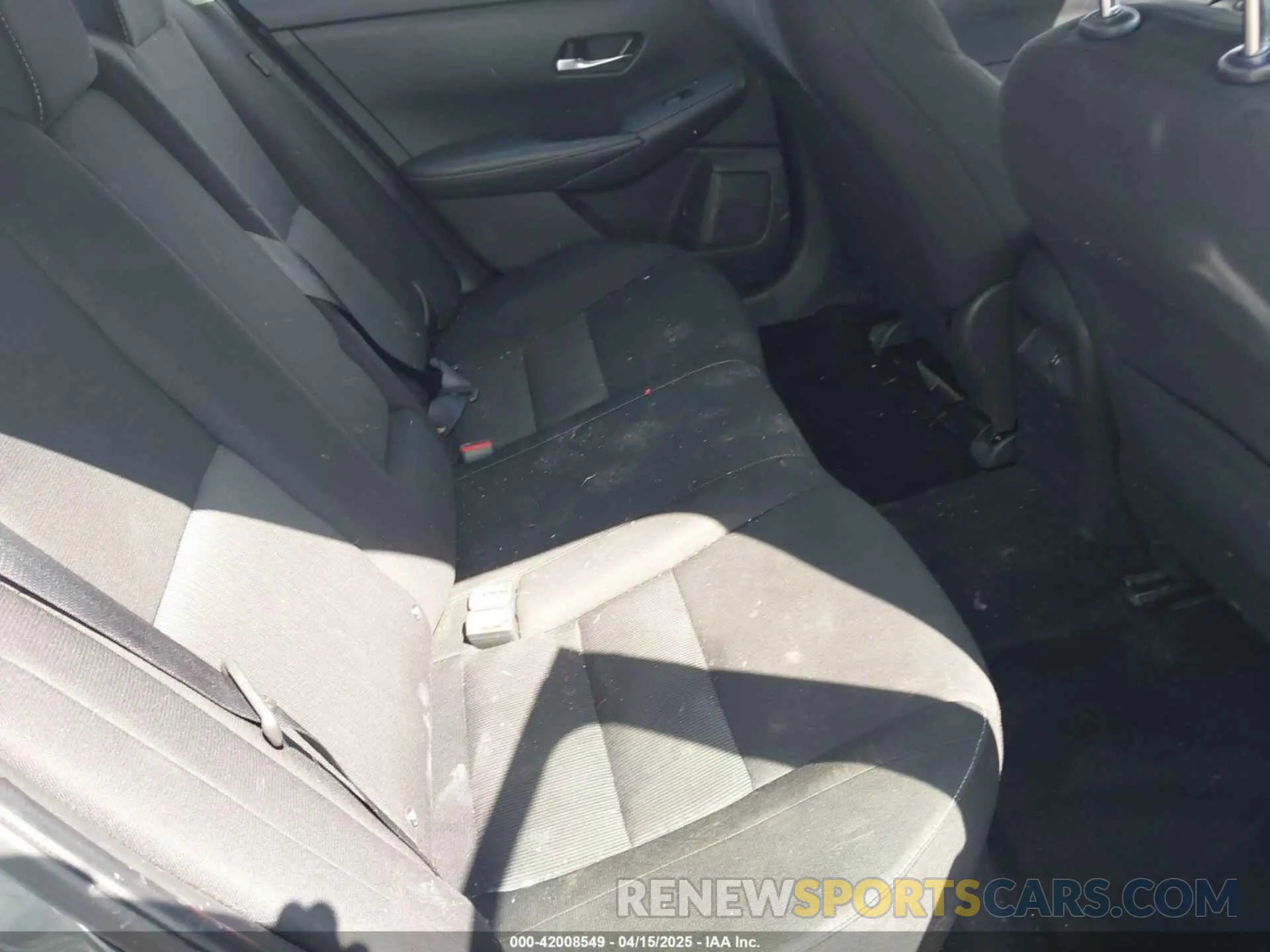 8 Photograph of a damaged car 3N1AB8CVXNY240743 NISSAN SENTRA 2022