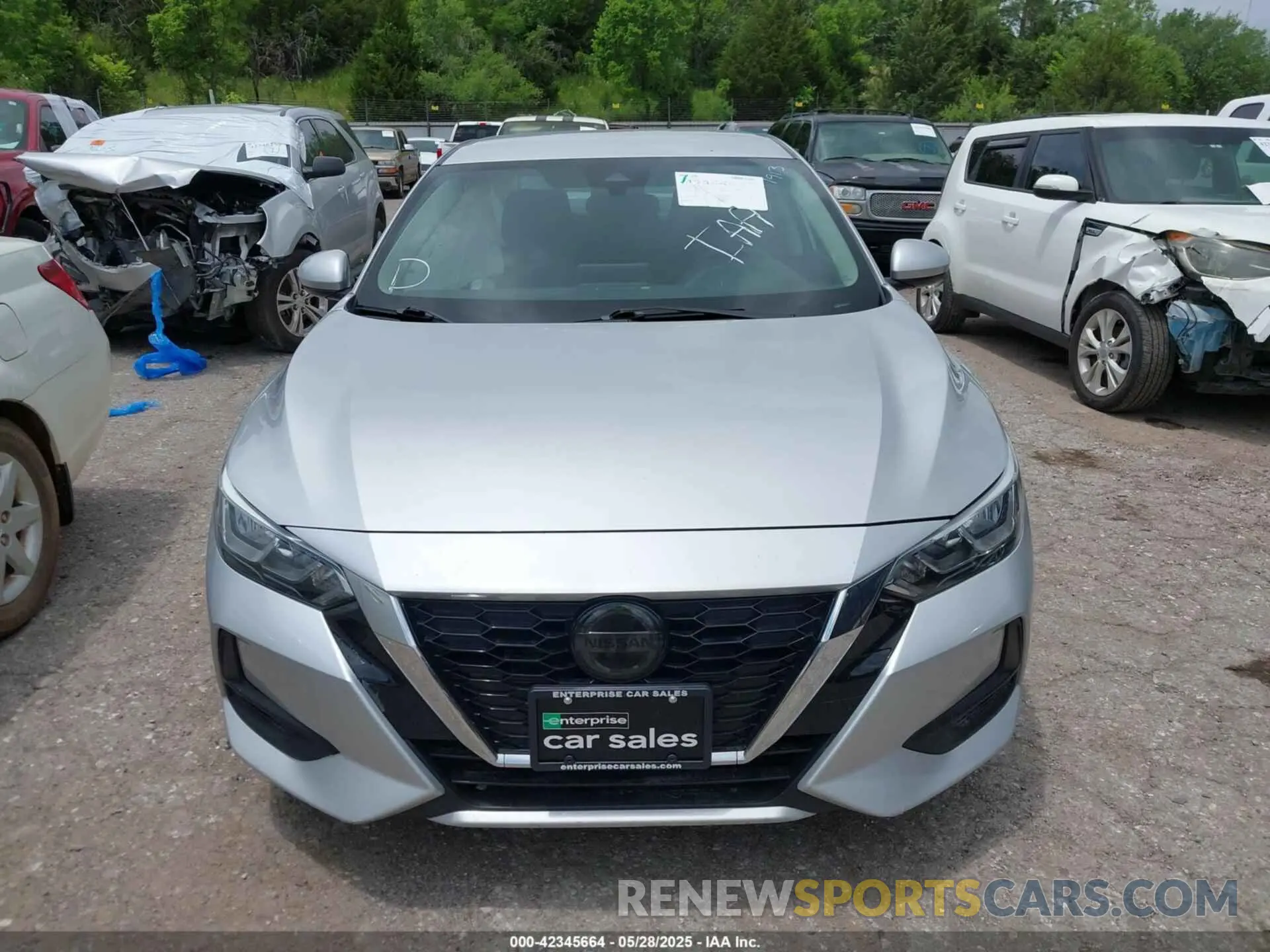 12 Photograph of a damaged car 3N1AB8CVXNY271913 NISSAN SENTRA 2022