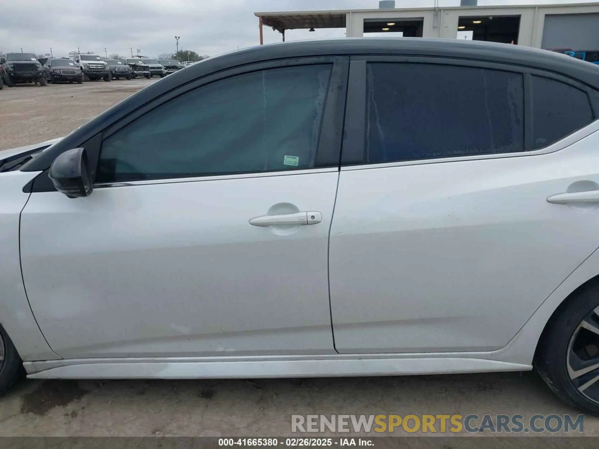 13 Photograph of a damaged car 3N1AB8DV0NY203280 NISSAN SENTRA 2022