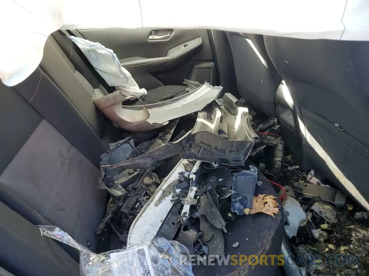 10 Photograph of a damaged car 3N1AB8DV0NY203604 NISSAN SENTRA 2022