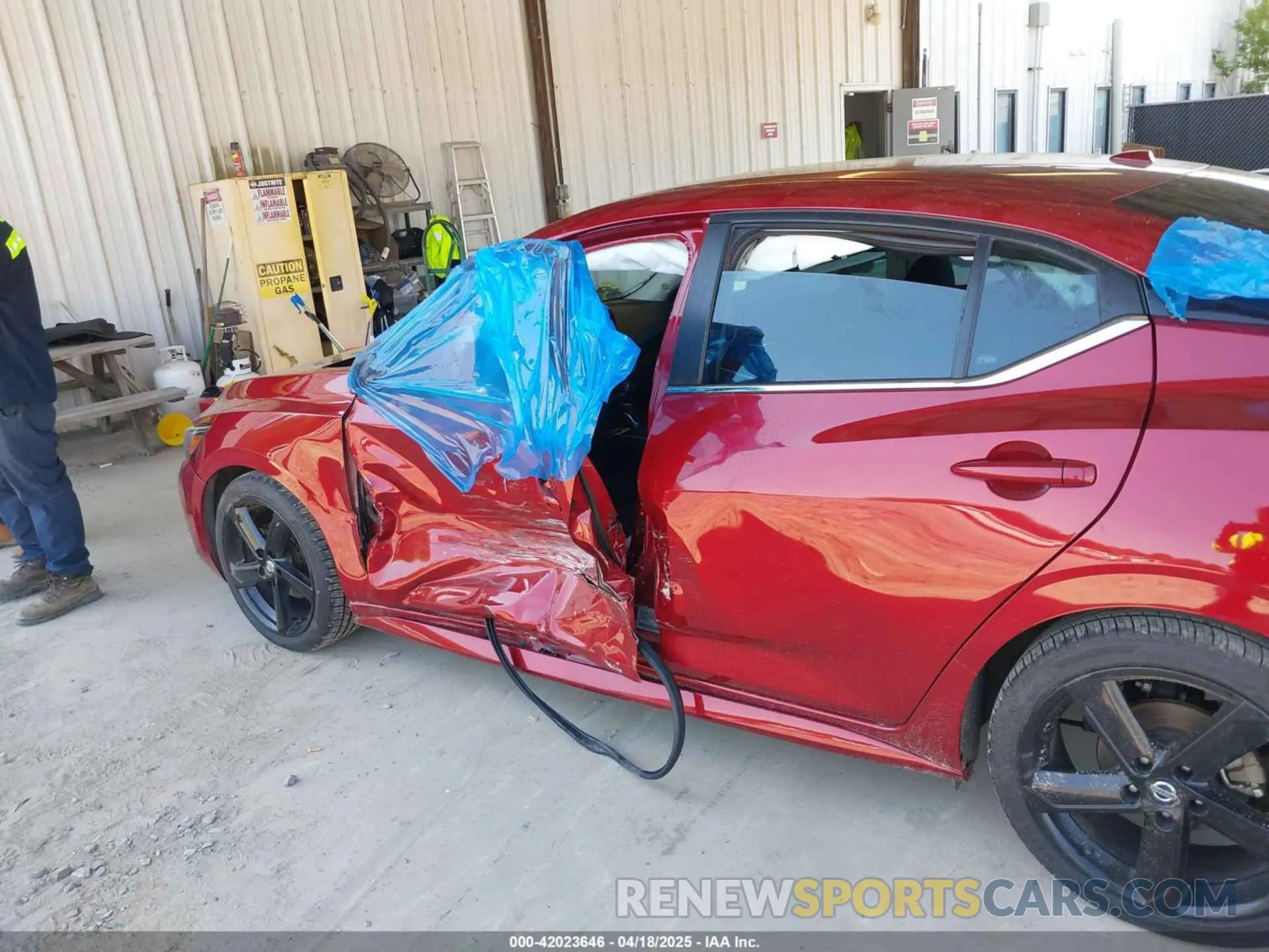 17 Photograph of a damaged car 3N1AB8DV0NY287780 NISSAN SENTRA 2022