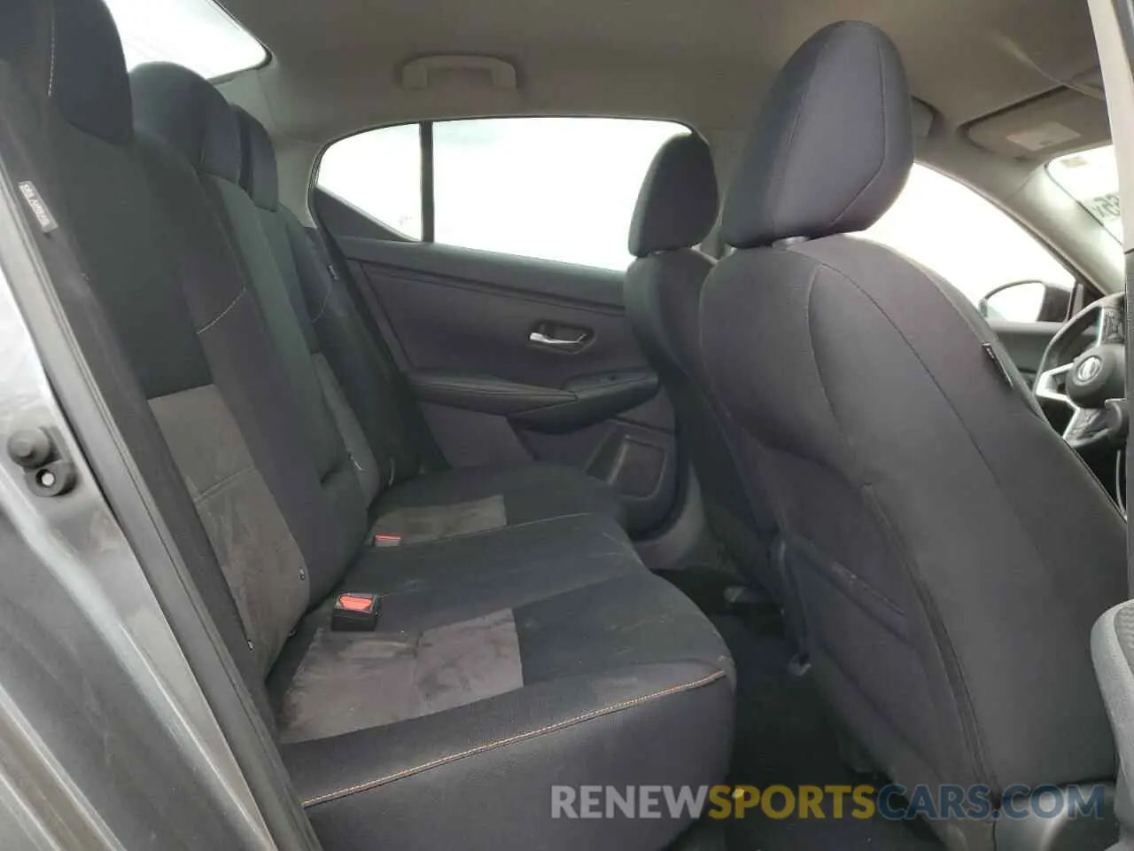 10 Photograph of a damaged car 3N1AB8DV2NY313666 NISSAN SENTRA 2022
