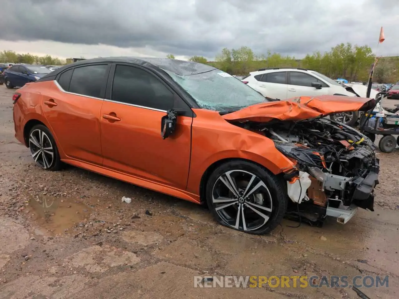 4 Photograph of a damaged car 3N1AB8DV3NY271279 NISSAN SENTRA 2022