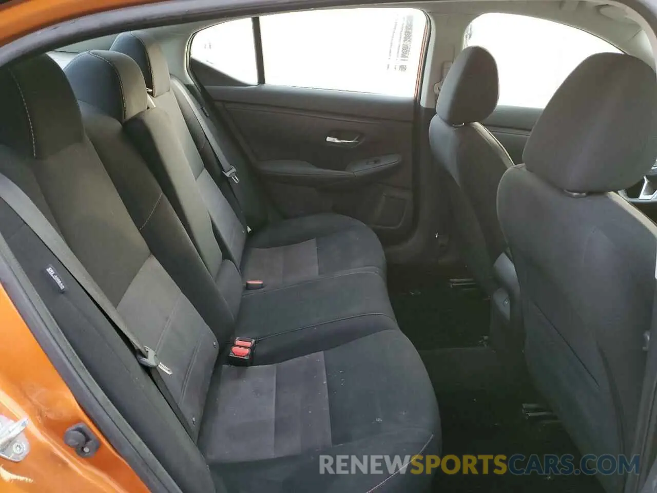 10 Photograph of a damaged car 3N1AB8DV5NY264172 NISSAN SENTRA 2022