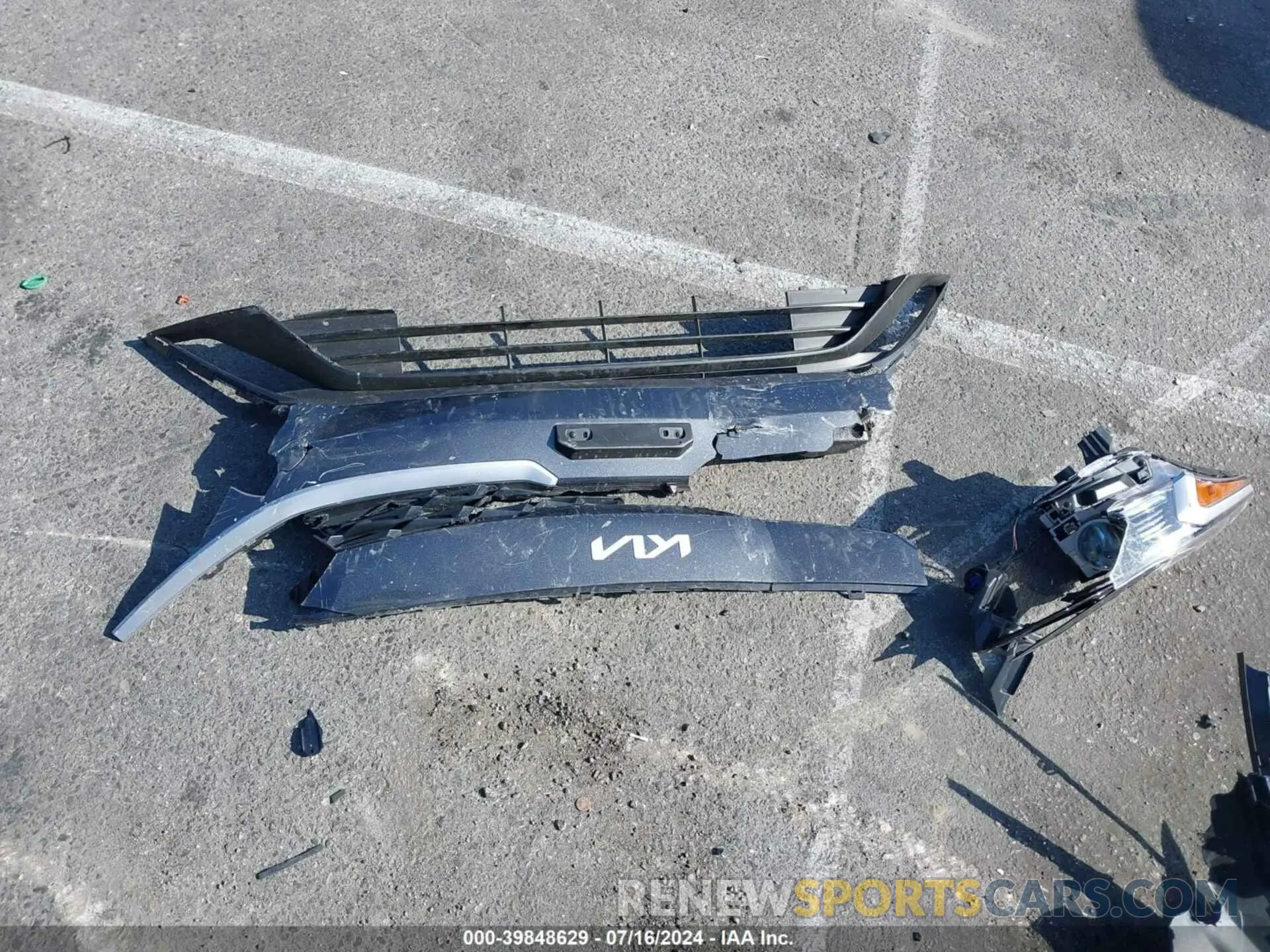 12 Photograph of a damaged car 3N1AB8DV5NY304203 NISSAN SENTRA 2022