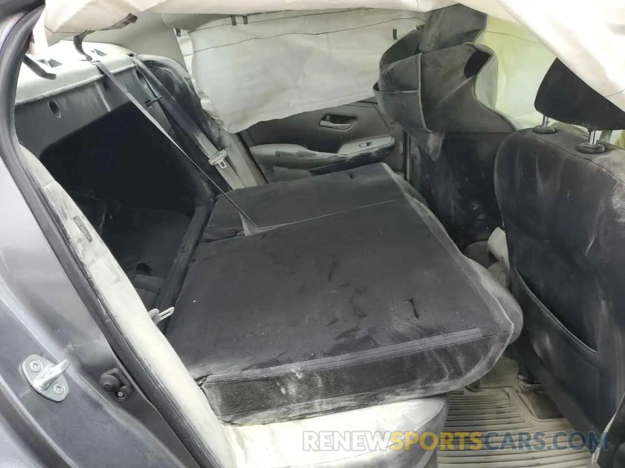 10 Photograph of a damaged car 3N1AB8DV6NY262432 NISSAN SENTRA 2022