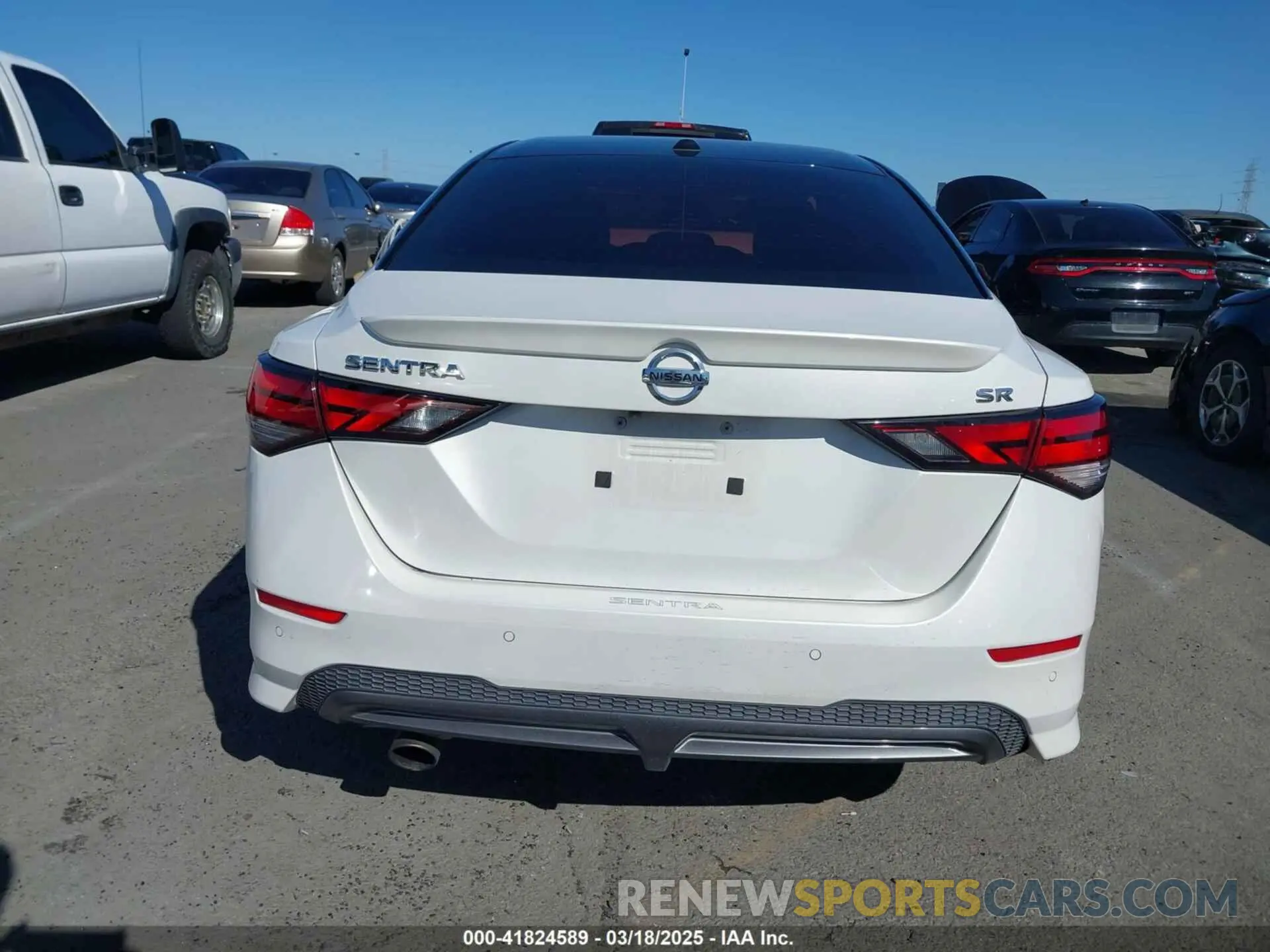 15 Photograph of a damaged car 3N1AB8DV8NY287476 NISSAN SENTRA 2022