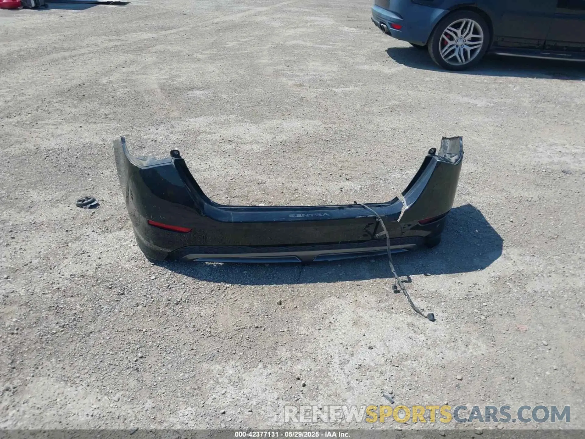 12 Photograph of a damaged car 3N1AB8DV8NY300761 NISSAN SENTRA 2022