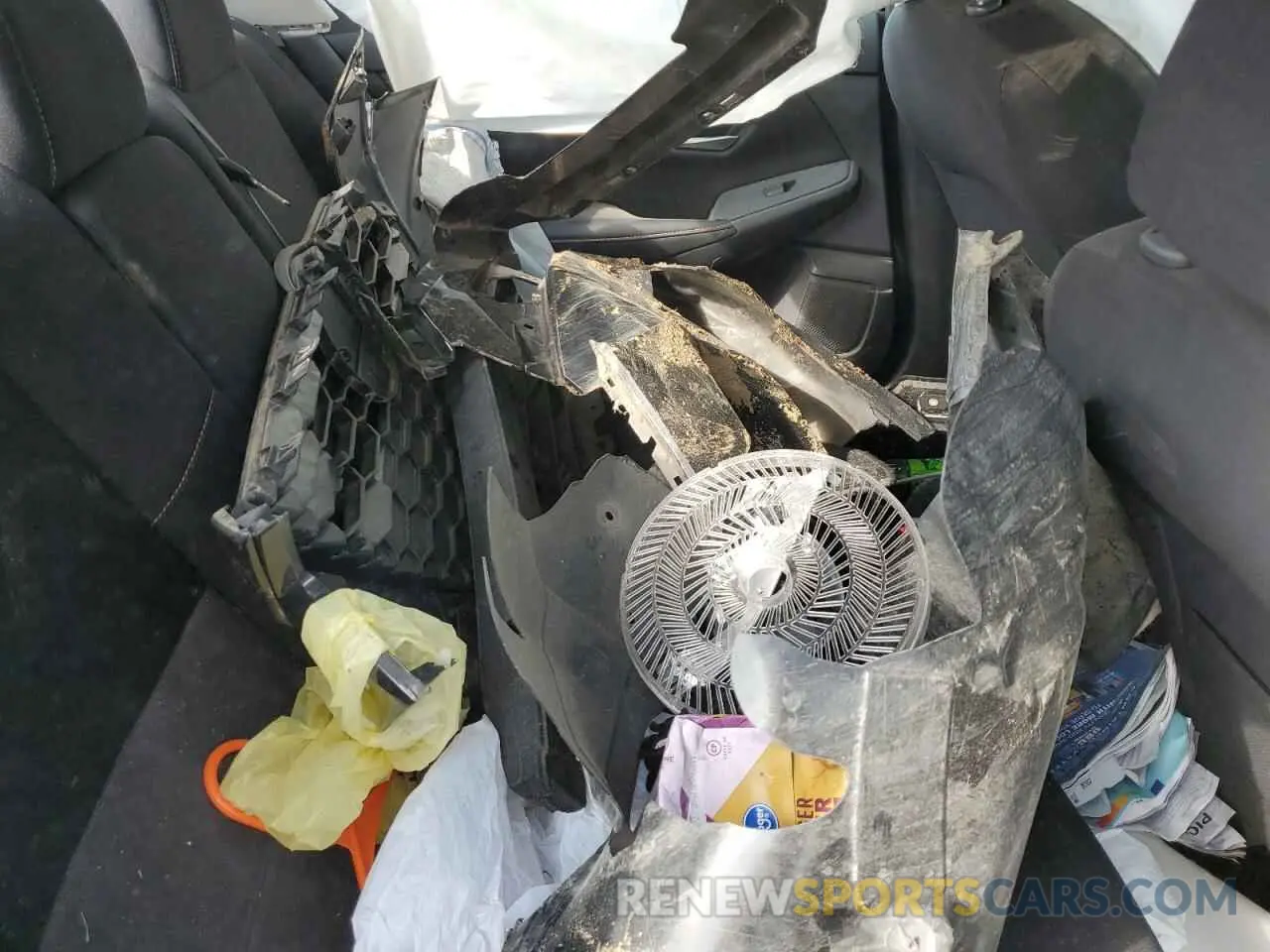 12 Photograph of a damaged car 3N1AB8DV8NY303692 NISSAN SENTRA 2022