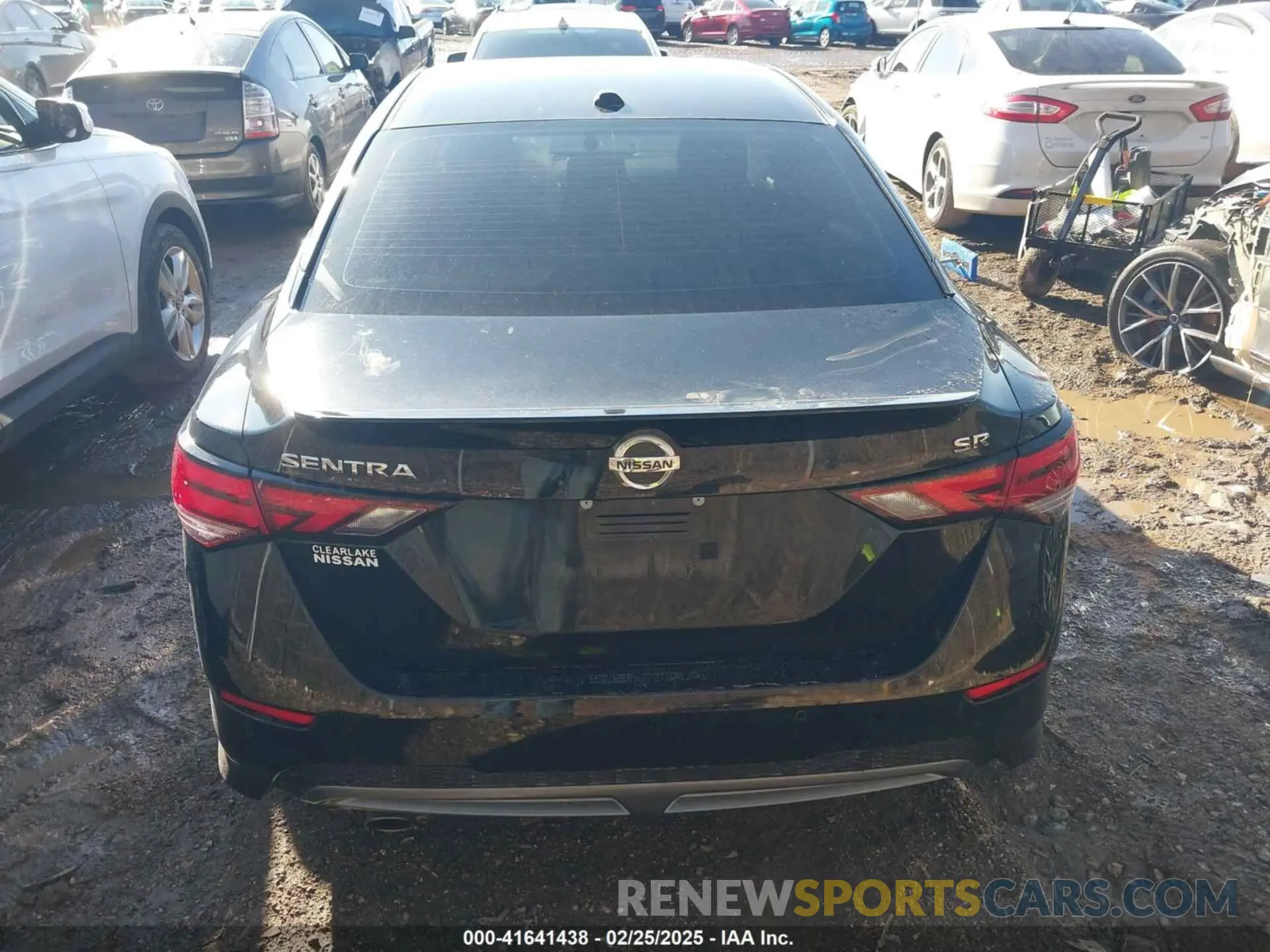 15 Photograph of a damaged car 3N1AB8DV9NY255426 NISSAN SENTRA 2022