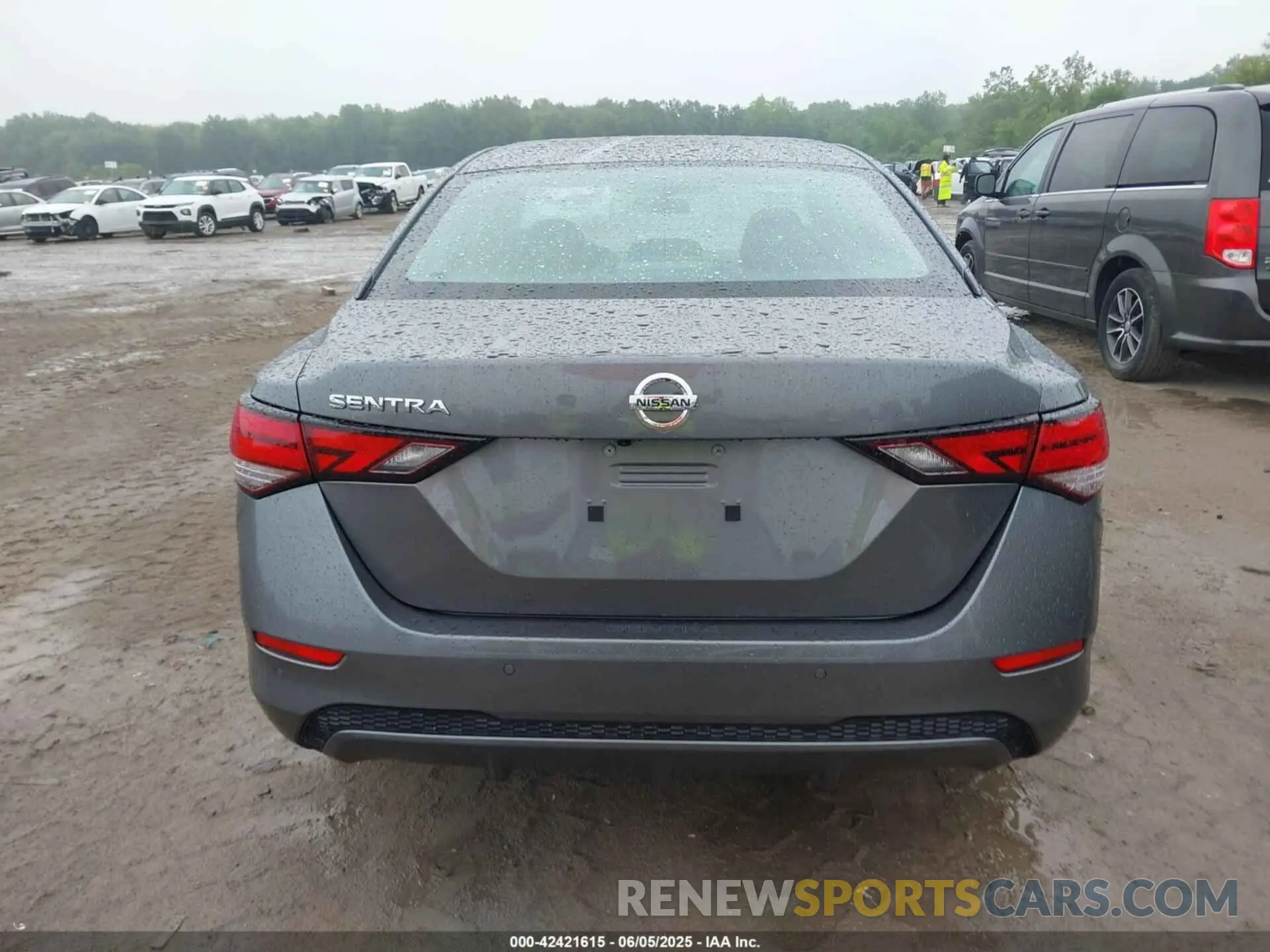 16 Photograph of a damaged car 3N1AB8BV2PY270825 NISSAN SENTRA 2023