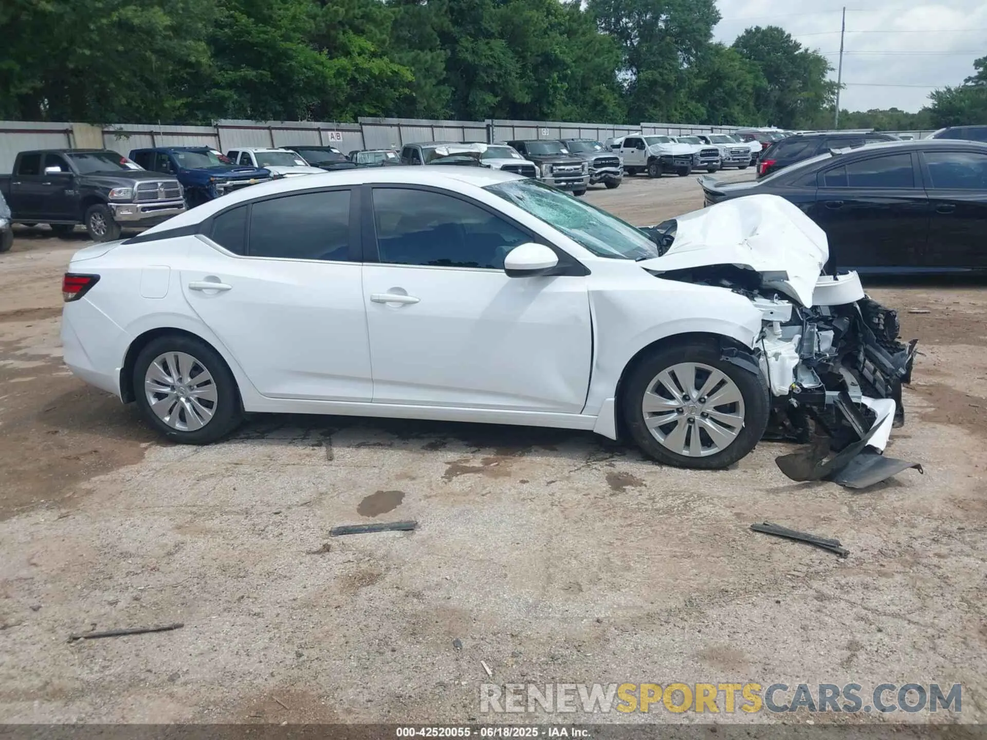 14 Photograph of a damaged car 3N1AB8BV3PY226459 NISSAN SENTRA 2023