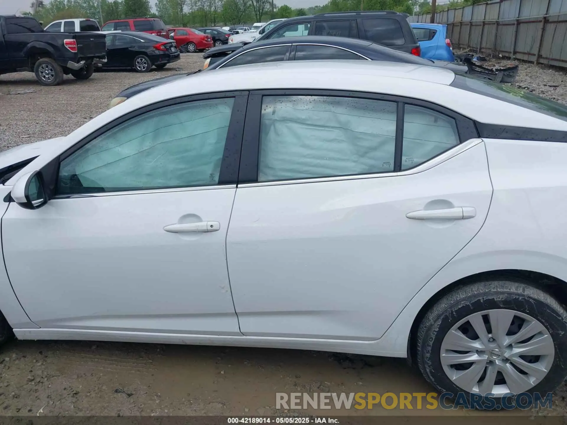 14 Photograph of a damaged car 3N1AB8BV3PY296026 NISSAN SENTRA 2023