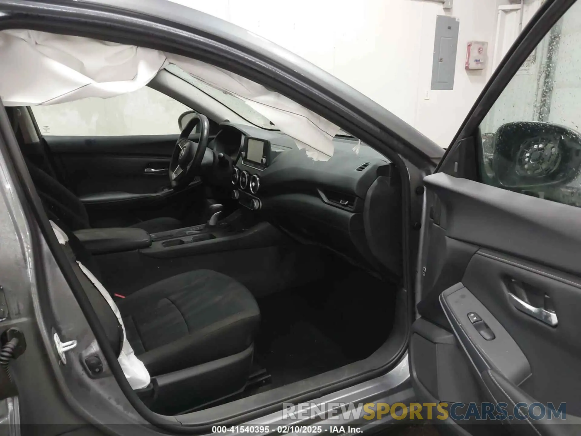 5 Photograph of a damaged car 3N1AB8BV6PY292617 NISSAN SENTRA 2023