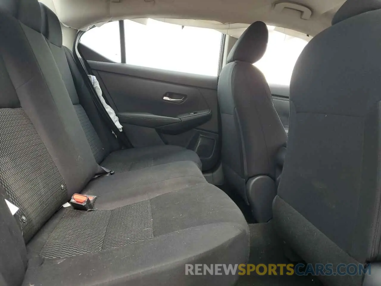 10 Photograph of a damaged car 3N1AB8BV6PY298112 NISSAN SENTRA 2023