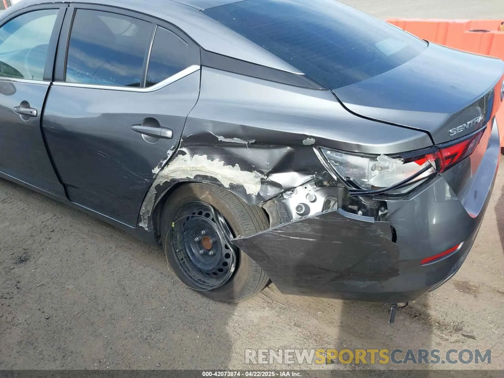 6 Photograph of a damaged car 3N1AB8BV6PY303762 NISSAN SENTRA 2023