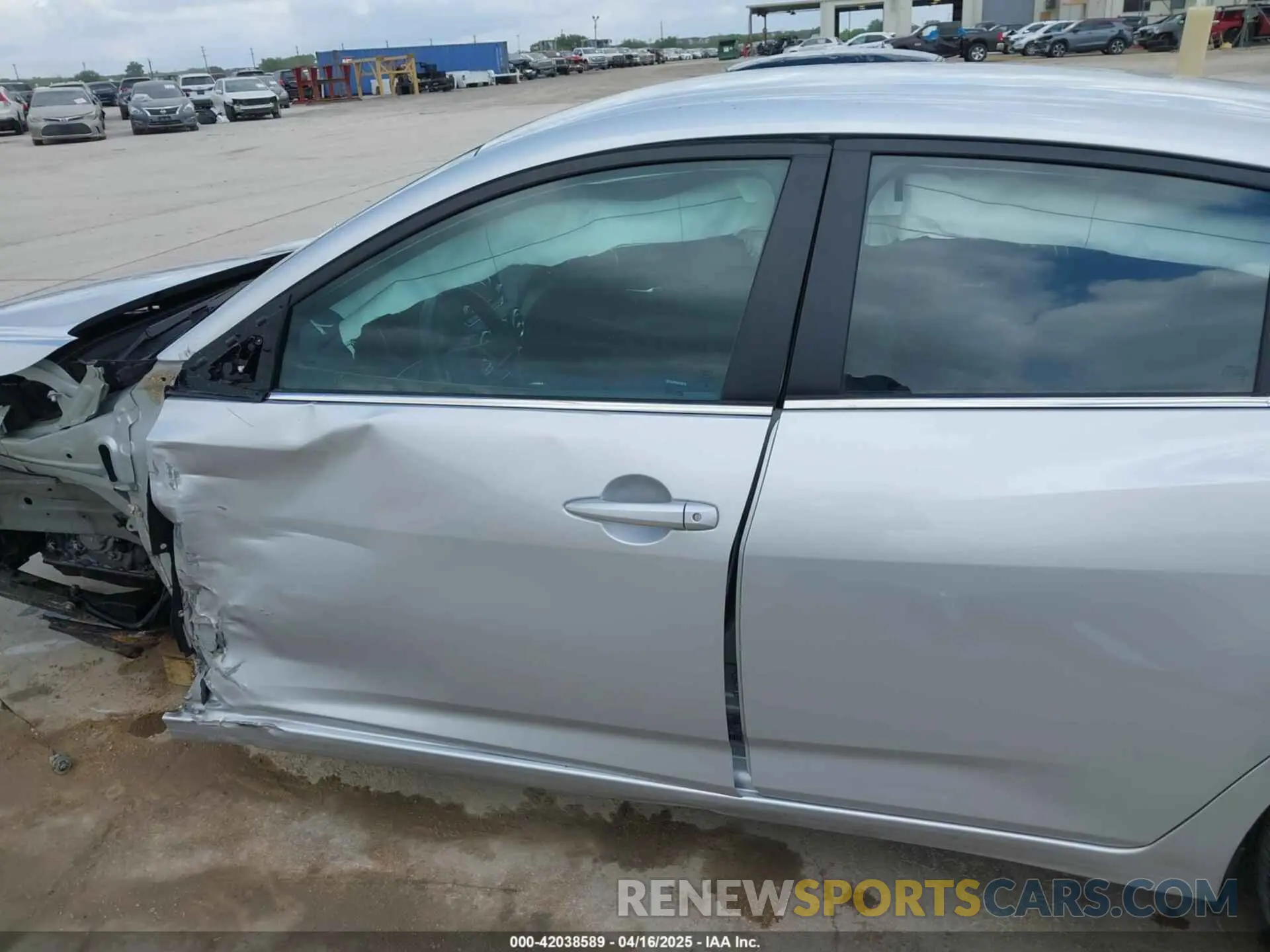 18 Photograph of a damaged car 3N1AB8BV7PY311515 NISSAN SENTRA 2023