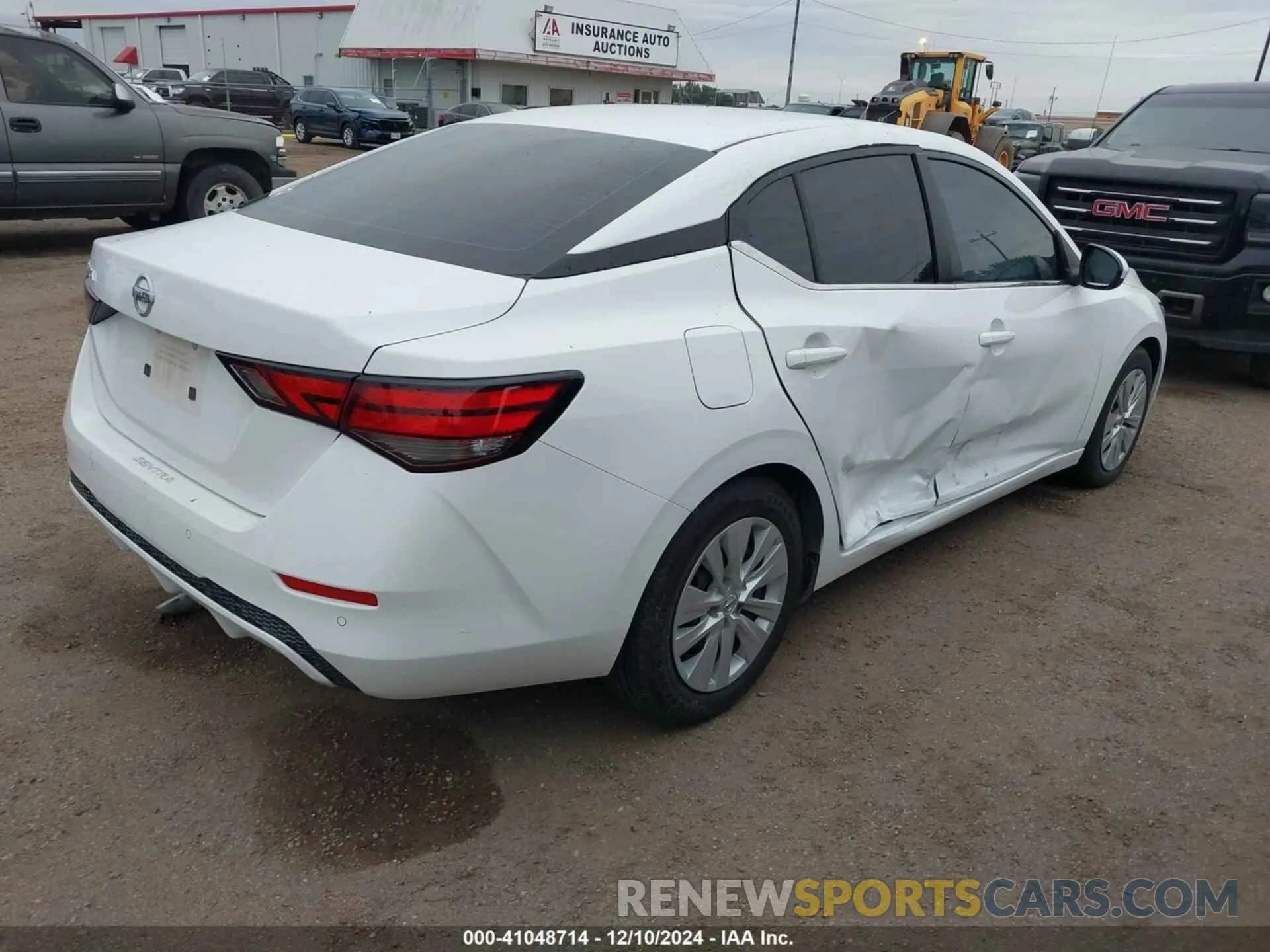 4 Photograph of a damaged car 3N1AB8BVXPY304476 NISSAN SENTRA 2023
