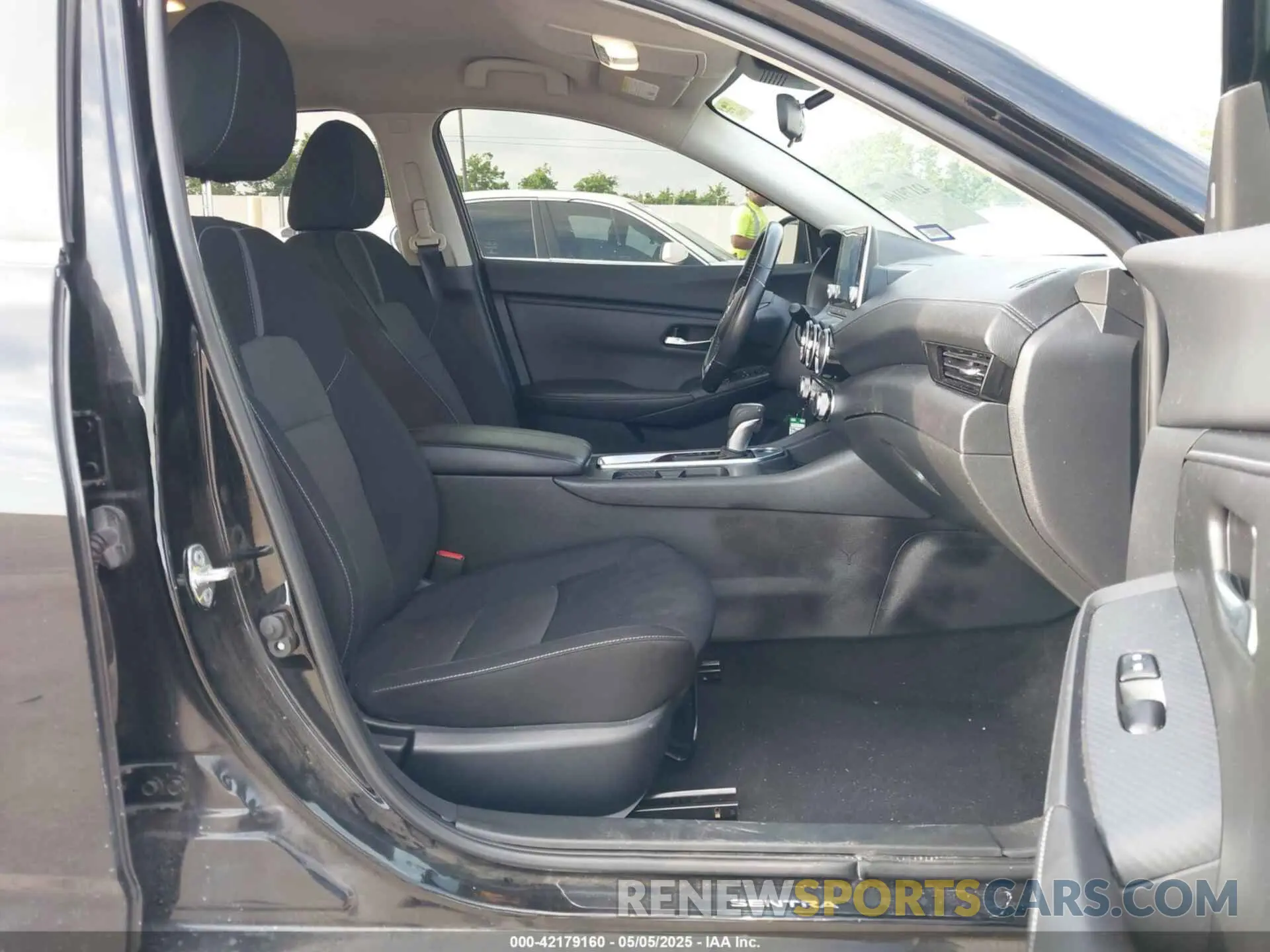 5 Photograph of a damaged car 3N1AB8CV3PY223804 NISSAN SENTRA 2023