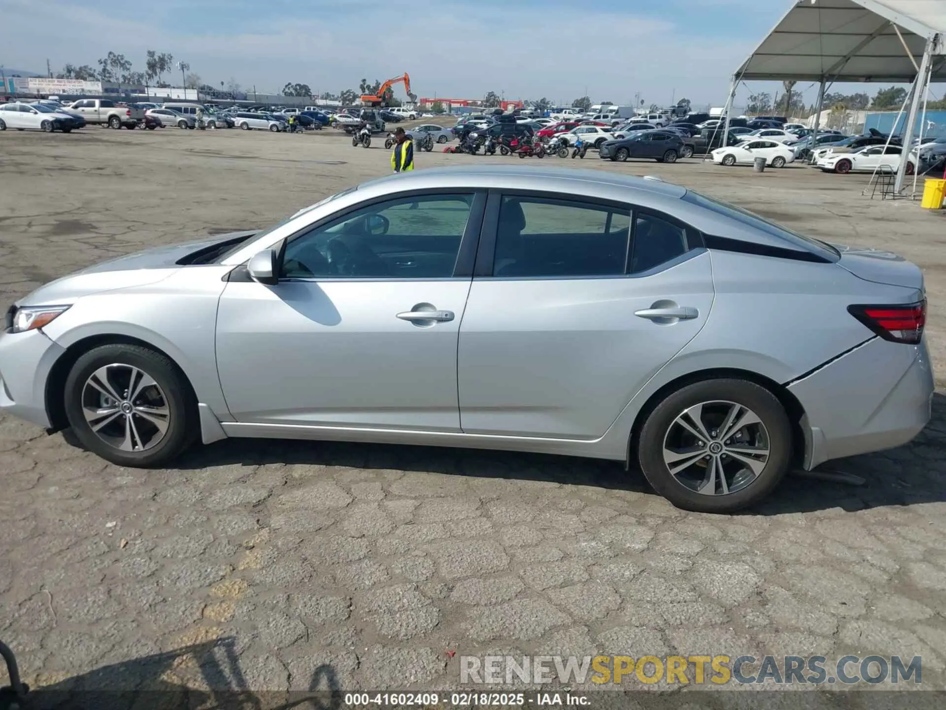 14 Photograph of a damaged car 3N1AB8CV3PY319707 NISSAN SENTRA 2023