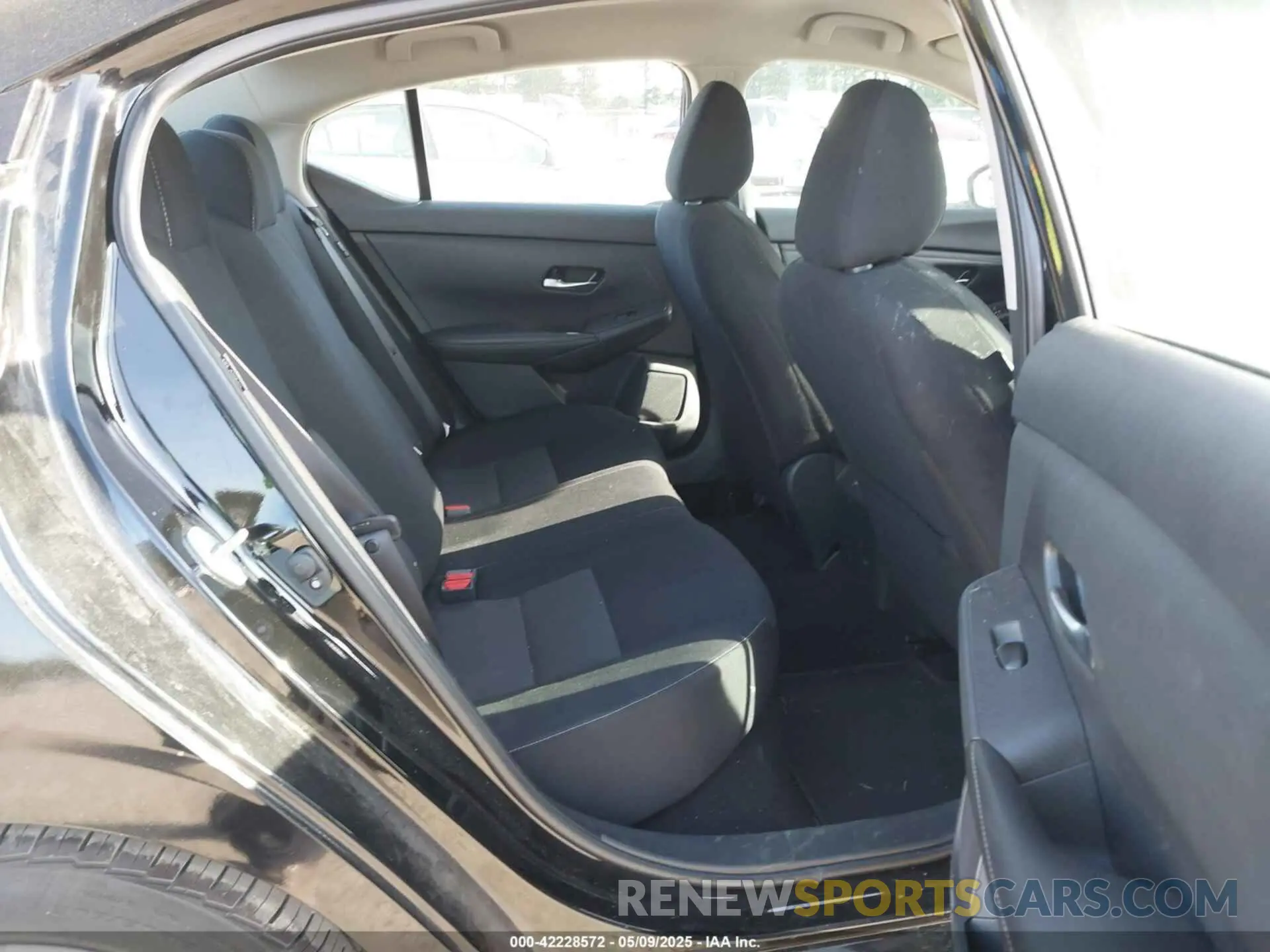 8 Photograph of a damaged car 3N1AB8CV4PY249960 NISSAN SENTRA 2023