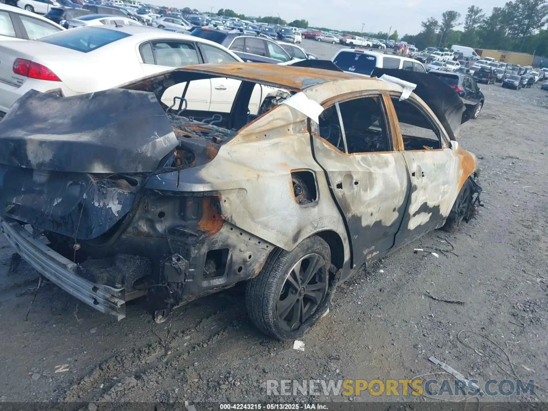 4 Photograph of a damaged car 3N1AB8CV4PY308635 NISSAN SENTRA 2023