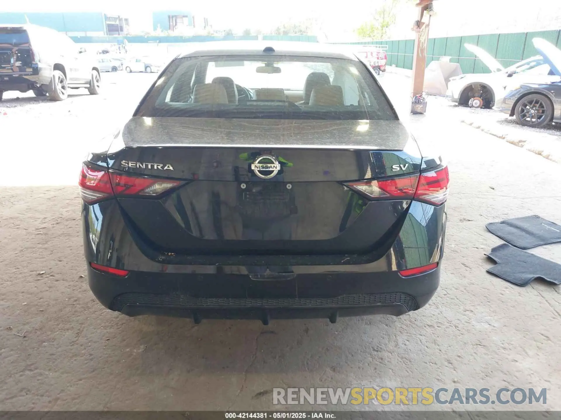16 Photograph of a damaged car 3N1AB8CV5PY224923 NISSAN SENTRA 2023