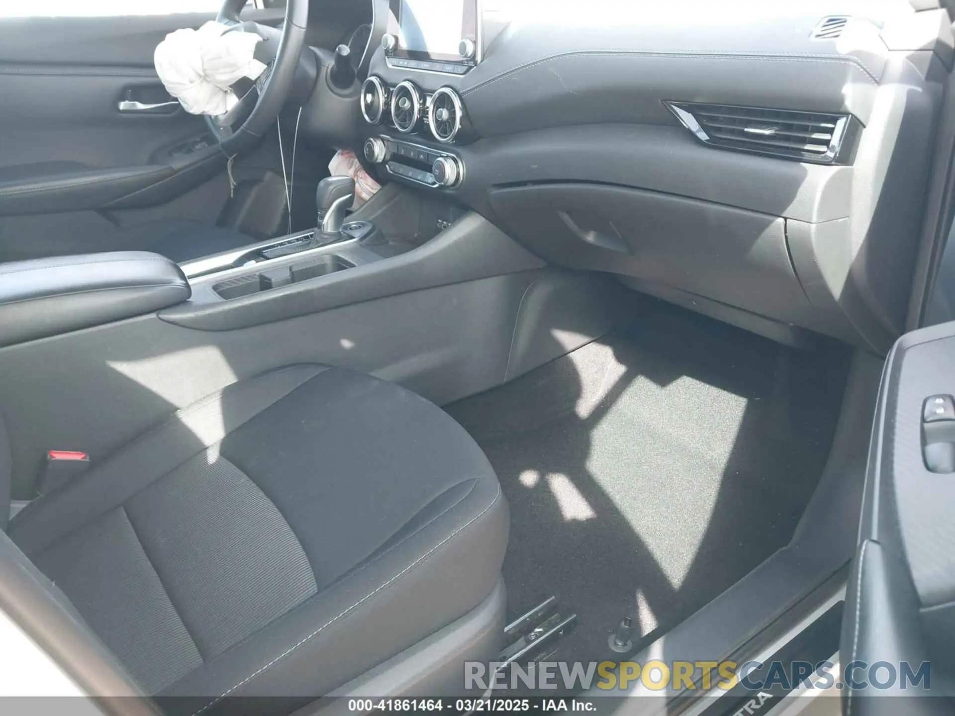 5 Photograph of a damaged car 3N1AB8CV5PY230821 NISSAN SENTRA 2023