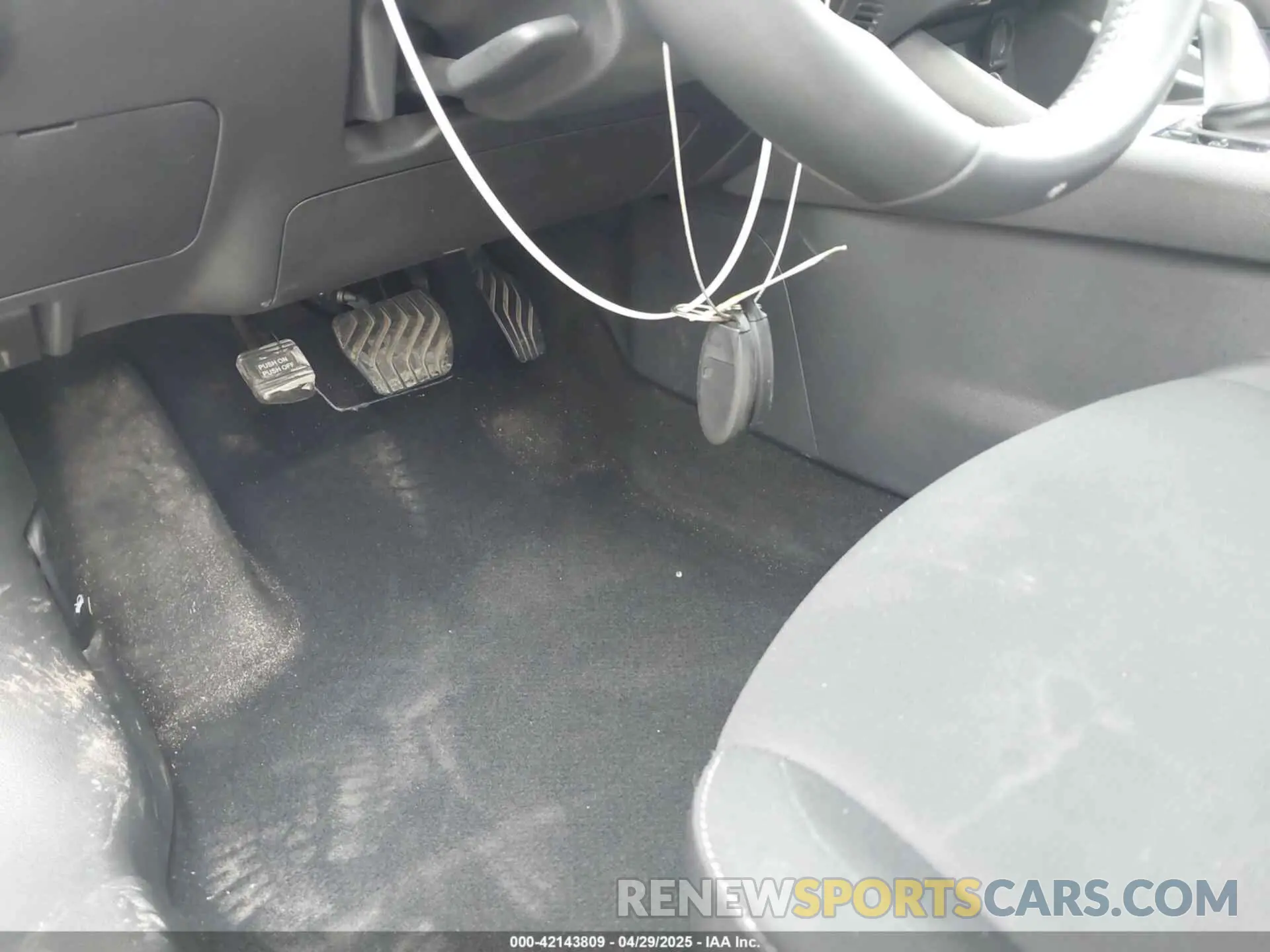 11 Photograph of a damaged car 3N1AB8CV5PY266010 NISSAN SENTRA 2023