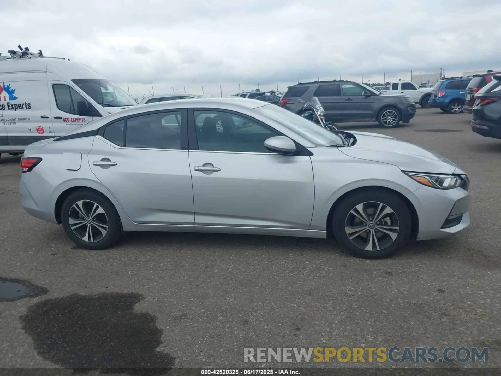 13 Photograph of a damaged car 3N1AB8CV5PY278321 NISSAN SENTRA 2023