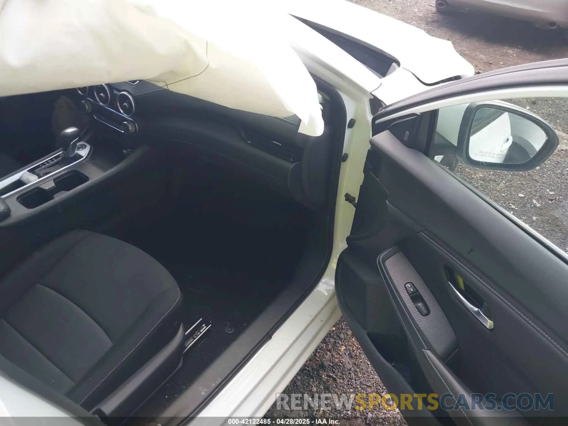 5 Photograph of a damaged car 3N1AB8CV6PY222470 NISSAN SENTRA 2023