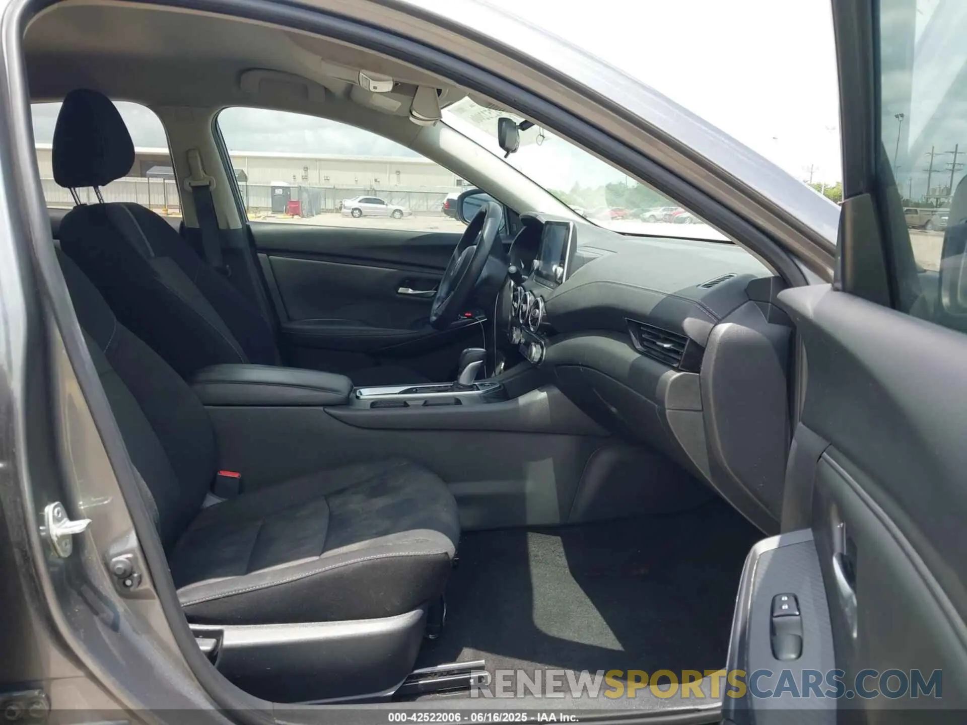 5 Photograph of a damaged car 3N1AB8CV6PY320575 NISSAN SENTRA 2023