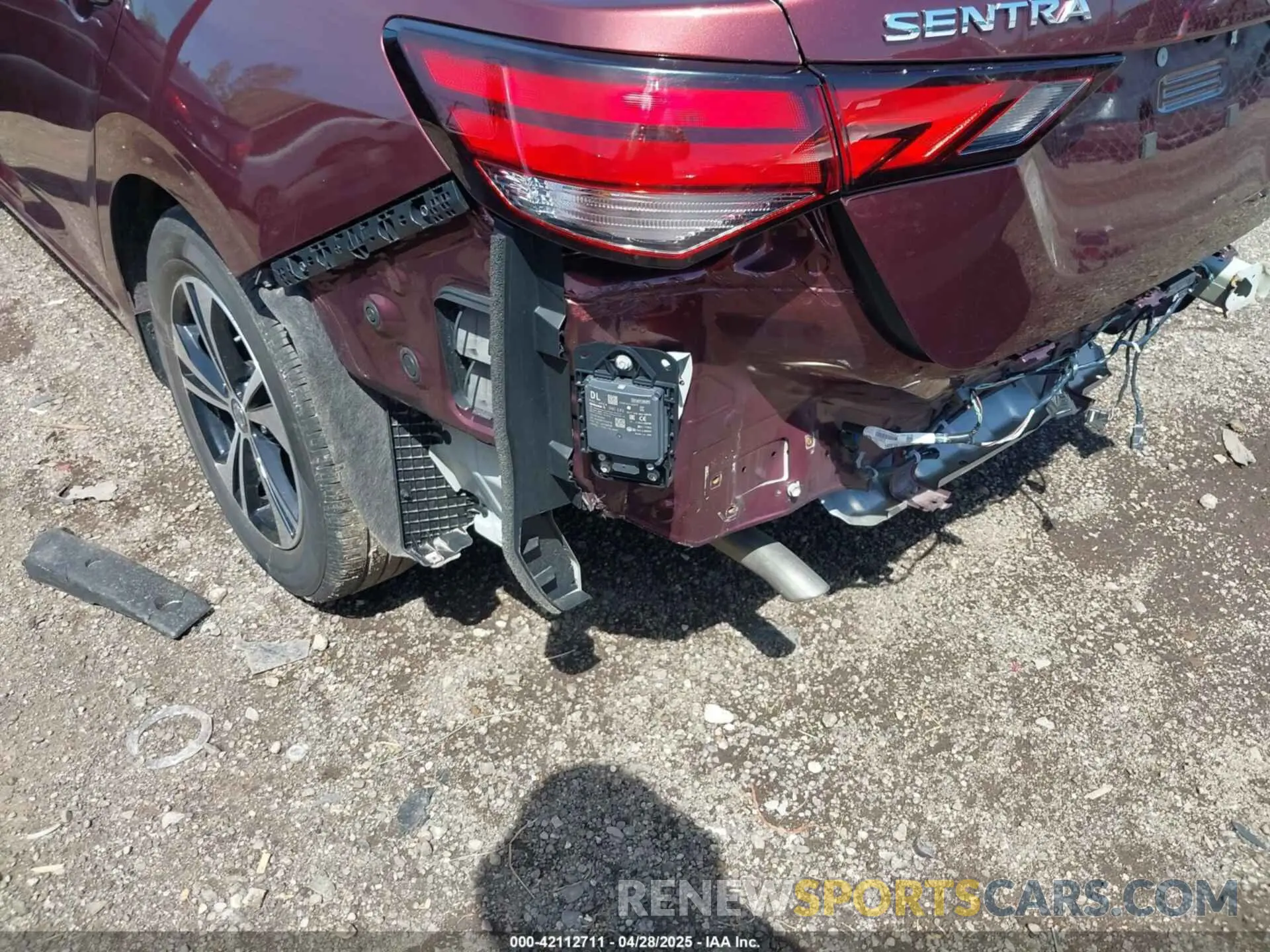 18 Photograph of a damaged car 3N1AB8CV7PY295430 NISSAN SENTRA 2023