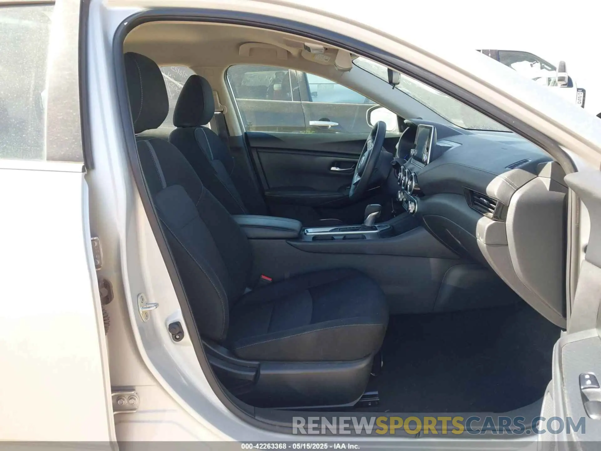 5 Photograph of a damaged car 3N1AB8CV7PY299137 NISSAN SENTRA 2023