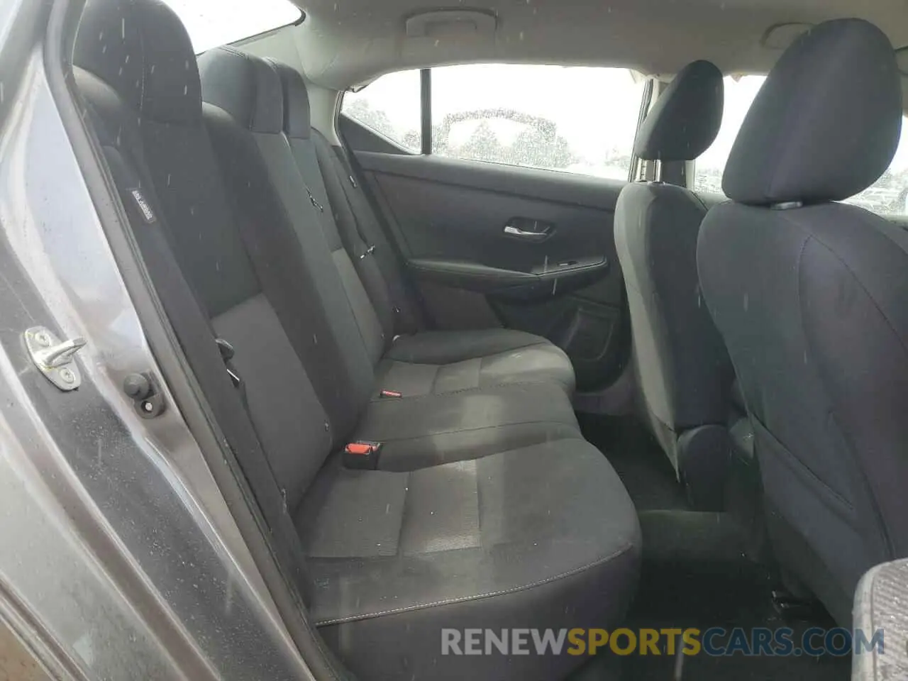 10 Photograph of a damaged car 3N1AB8CV8PY233132 NISSAN SENTRA 2023