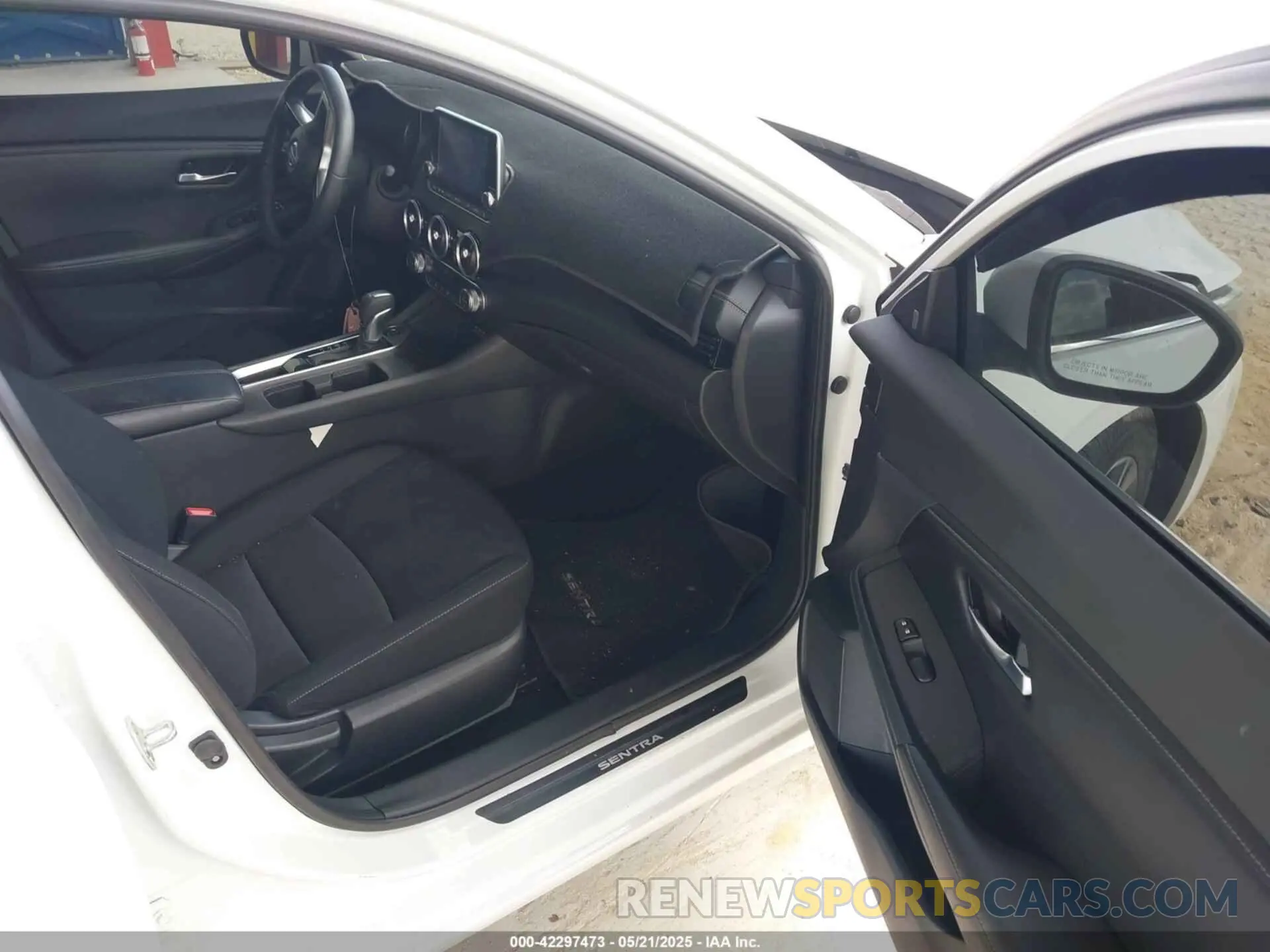 5 Photograph of a damaged car 3N1AB8CVXPY228594 NISSAN SENTRA 2023