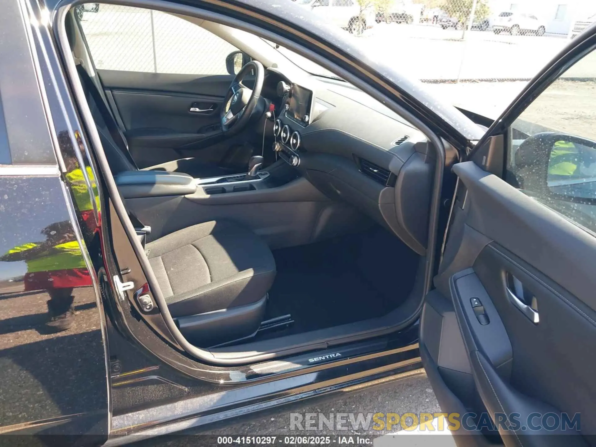 5 Photograph of a damaged car 3N1AB8CVXPY233763 NISSAN SENTRA 2023