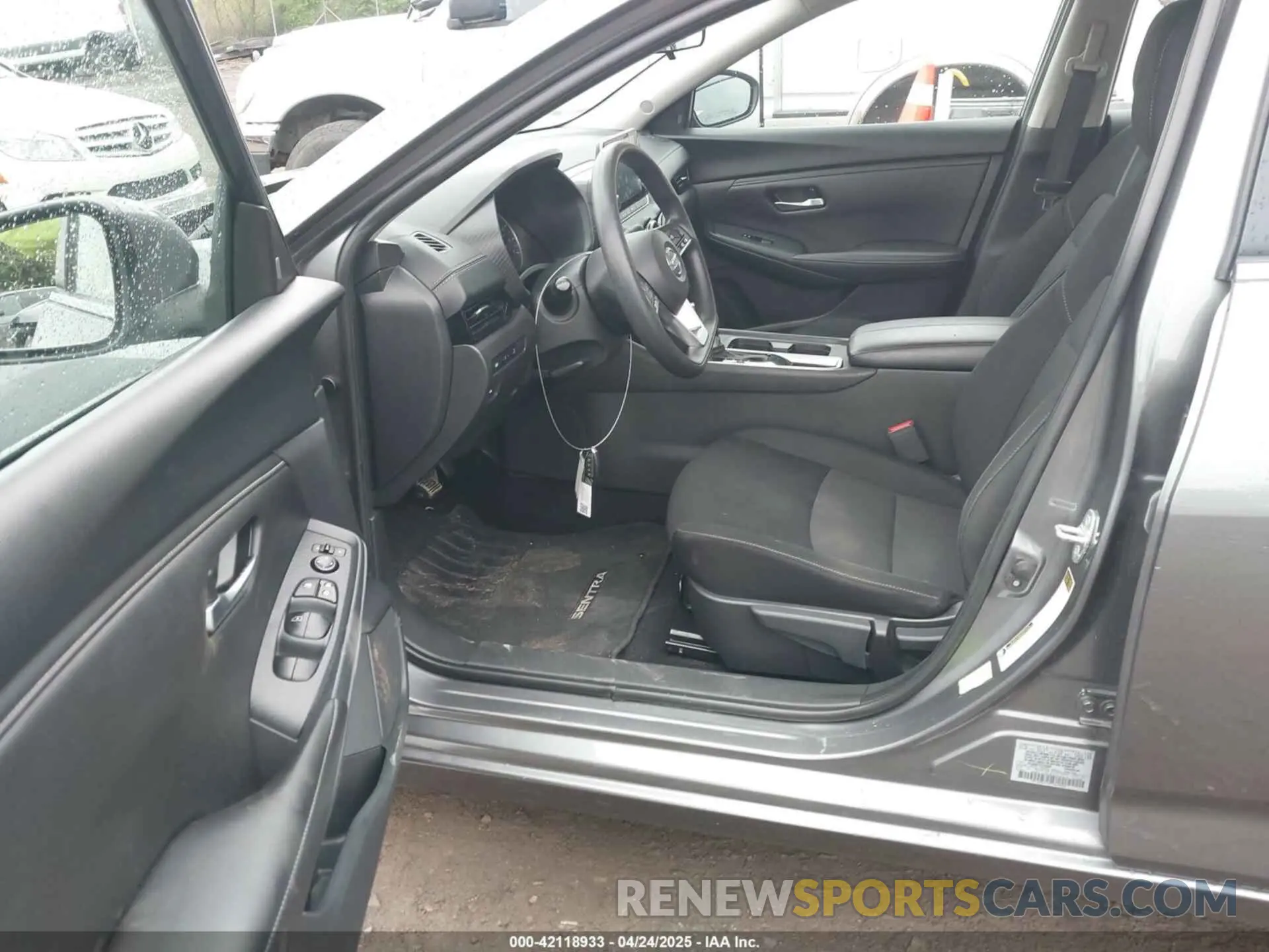 5 Photograph of a damaged car 3N1AB8CVXPY260882 NISSAN SENTRA 2023