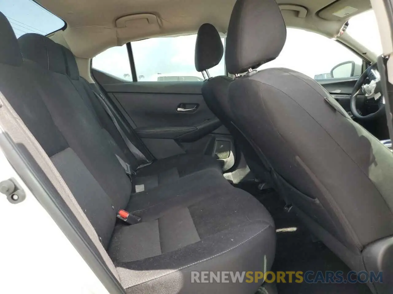 10 Photograph of a damaged car 3N1AB8CVXPY318604 NISSAN SENTRA 2023