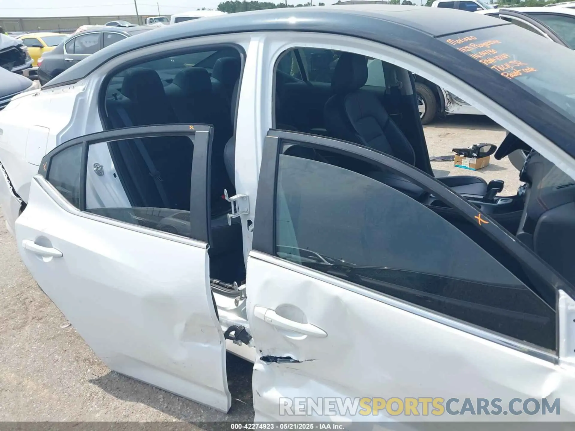 18 Photograph of a damaged car 3N1AB8DV0PY317363 NISSAN SENTRA 2023