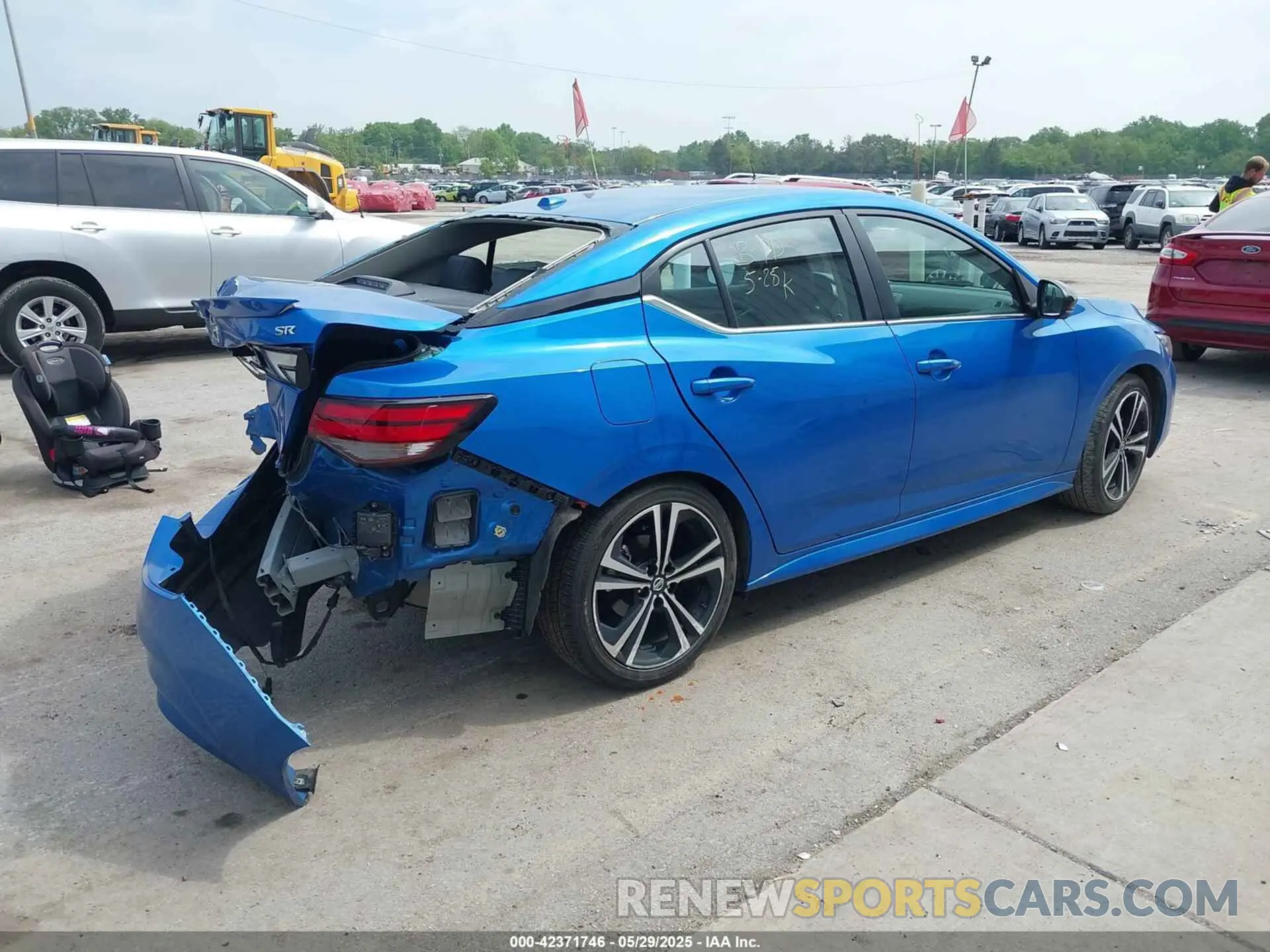 4 Photograph of a damaged car 3N1AB8DV5PY283579 NISSAN SENTRA 2023
