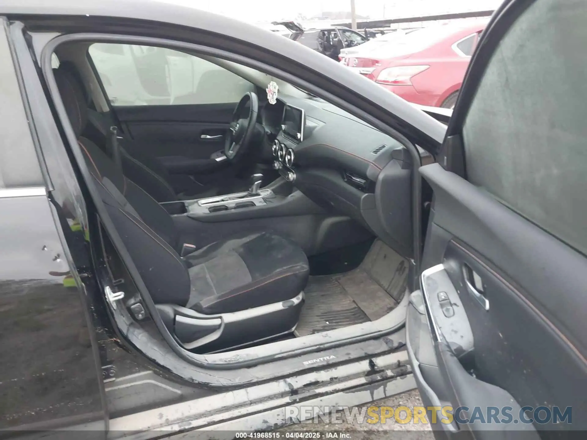 5 Photograph of a damaged car 3N1AB8DV6PY243303 NISSAN SENTRA 2023