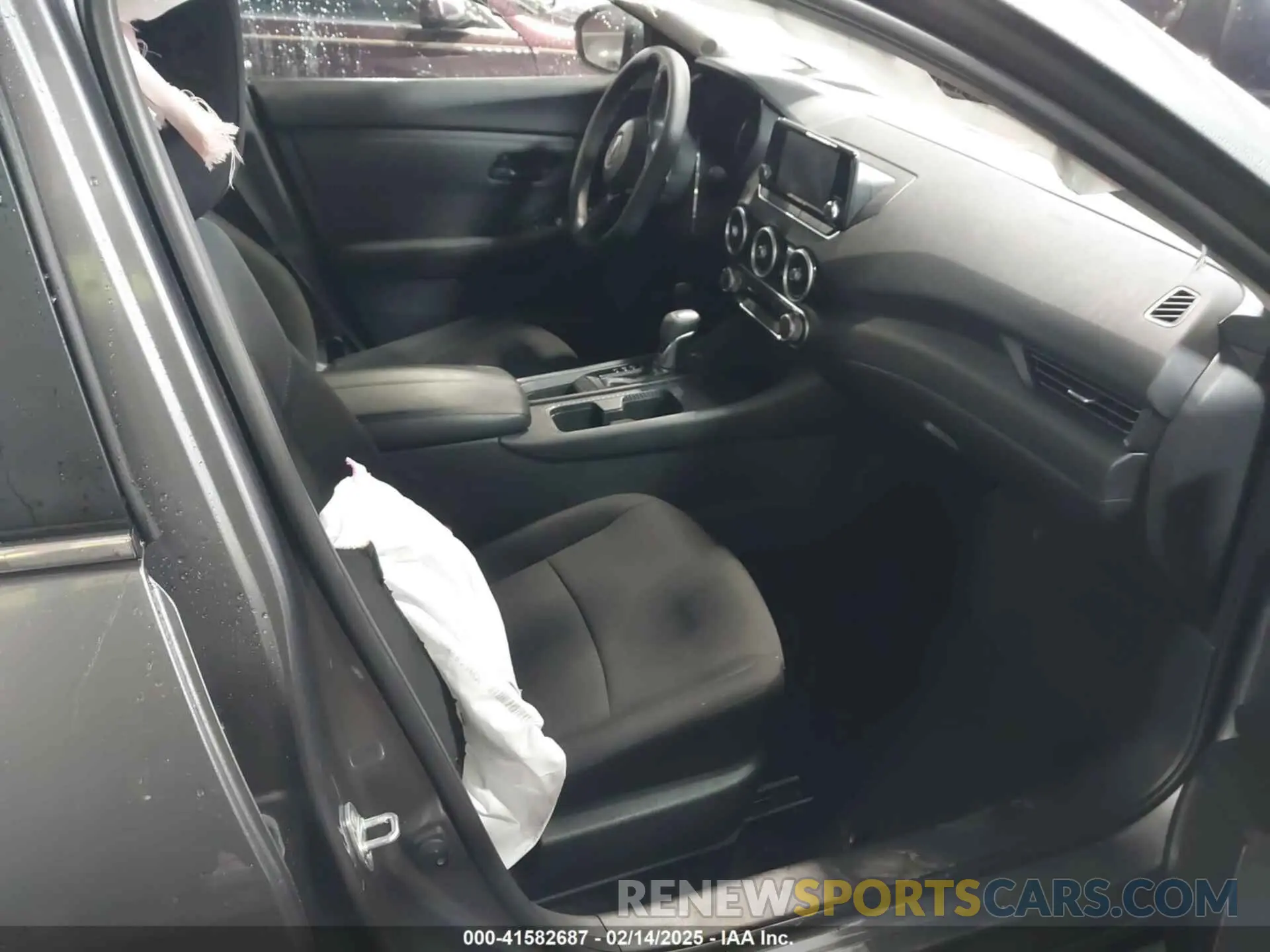 5 Photograph of a damaged car 3N1AB8BV0RY284905 NISSAN SENTRA 2024