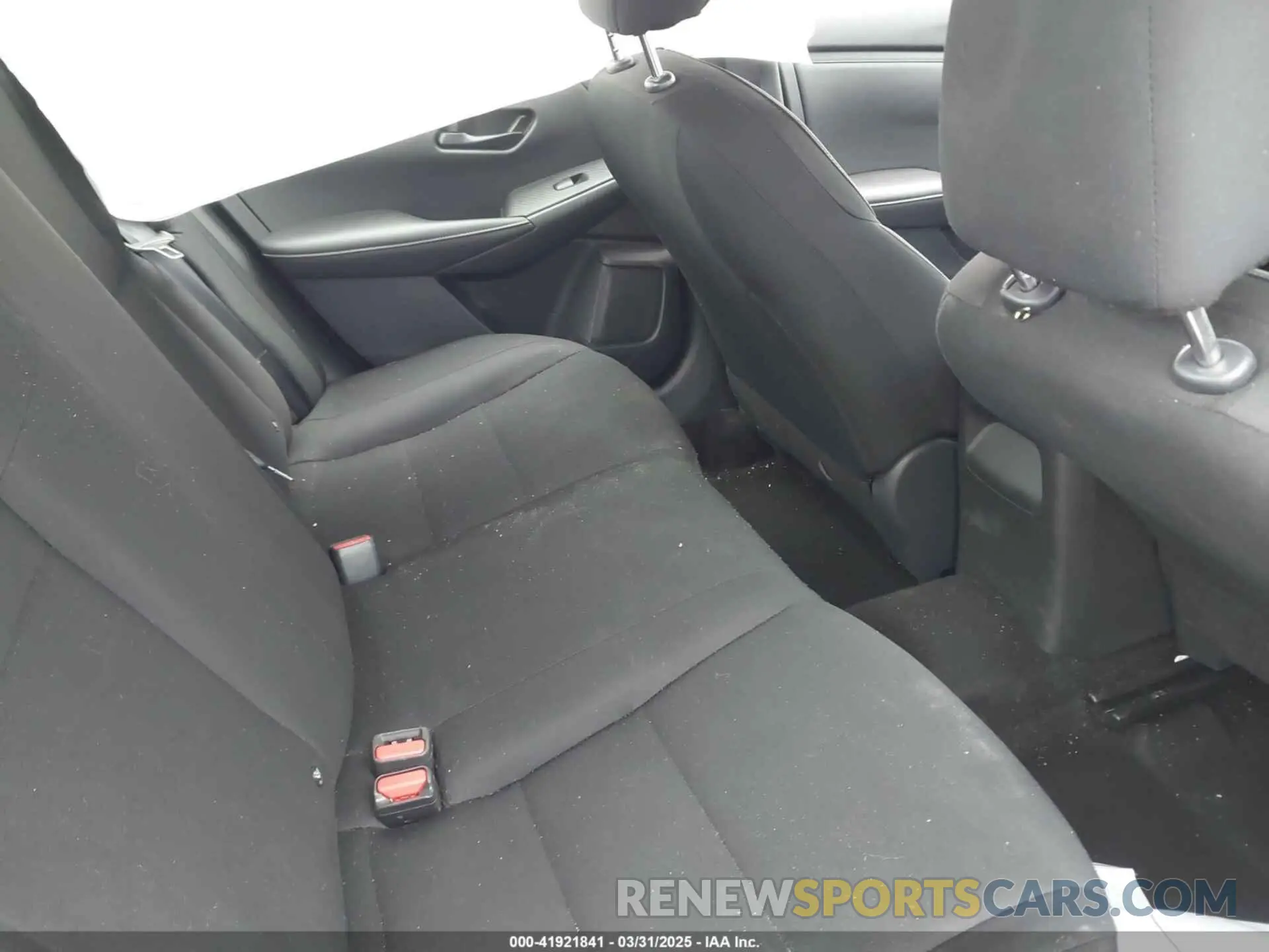 8 Photograph of a damaged car 3N1AB8BV0RY286329 NISSAN SENTRA 2024