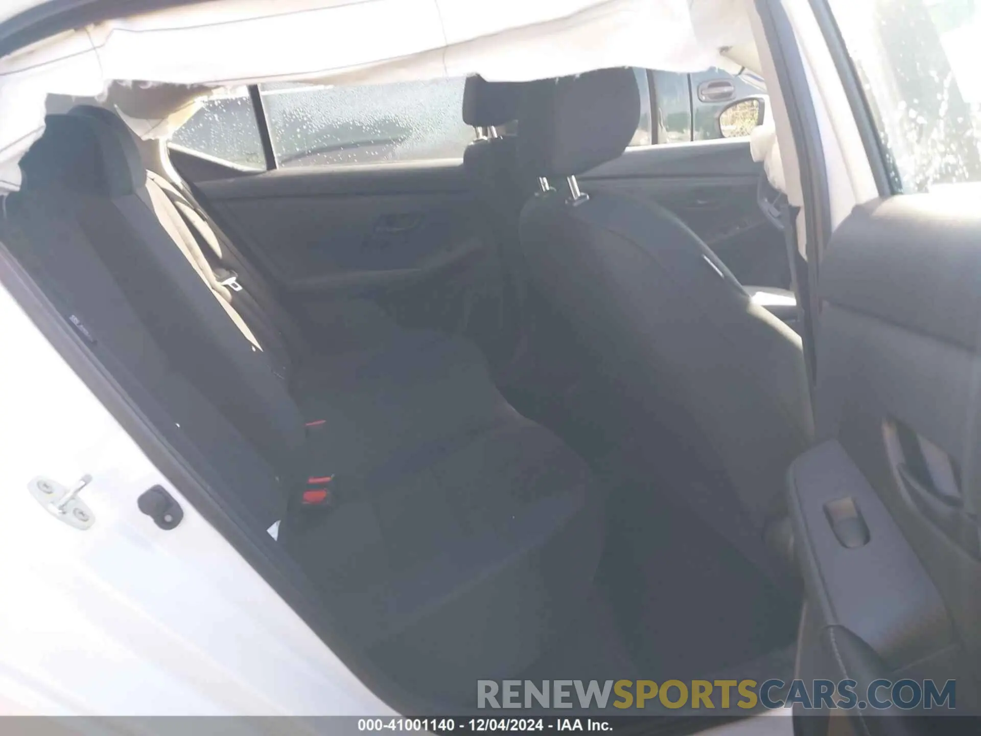 8 Photograph of a damaged car 3N1AB8BV2RY239349 NISSAN SENTRA 2024