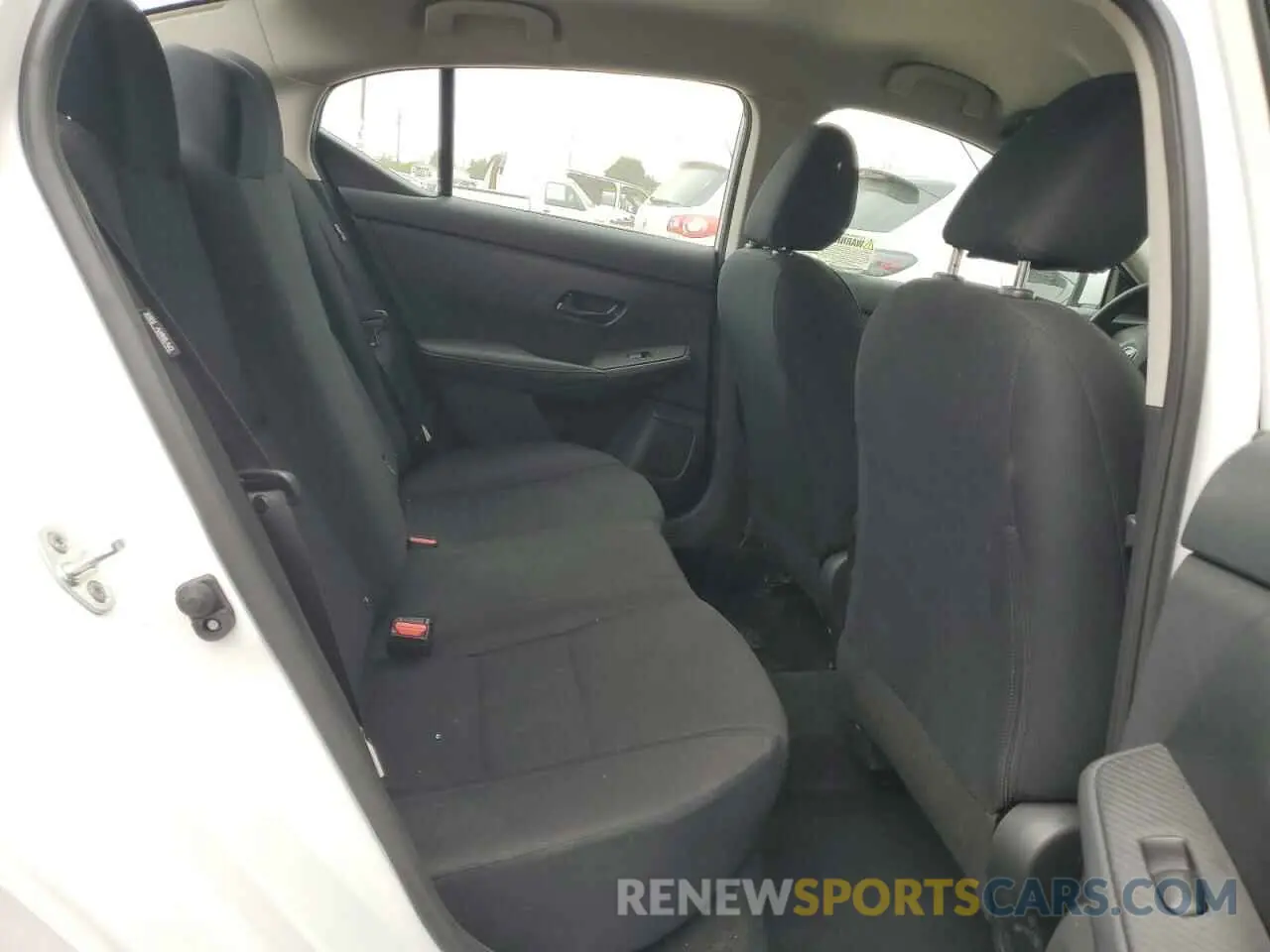 10 Photograph of a damaged car 3N1AB8BV2RY243708 NISSAN SENTRA 2024