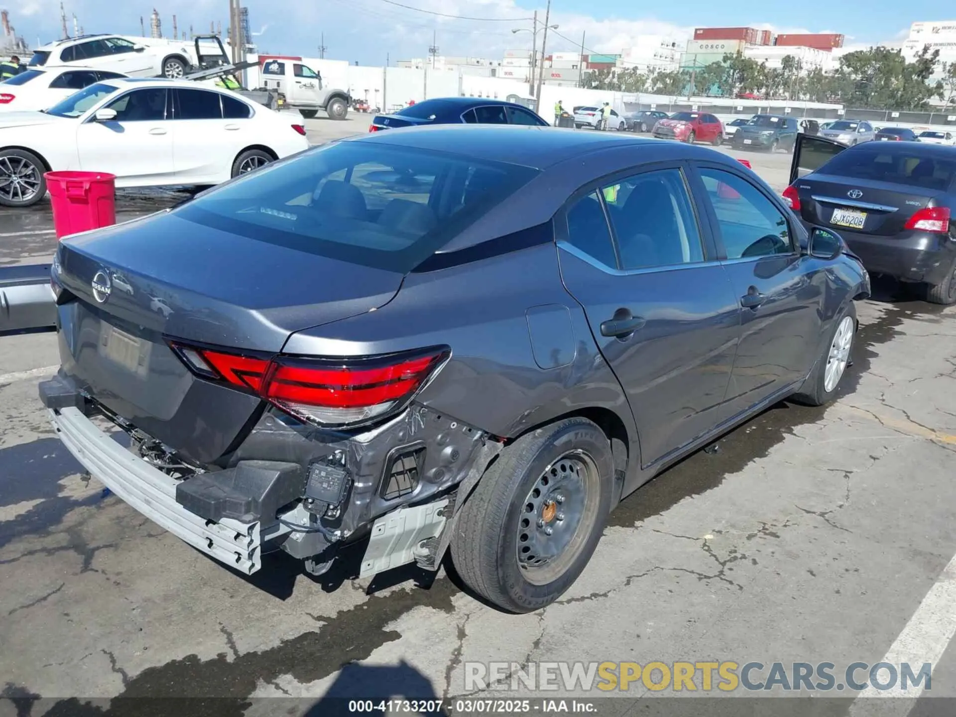 4 Photograph of a damaged car 3N1AB8BV2RY278670 NISSAN SENTRA 2024