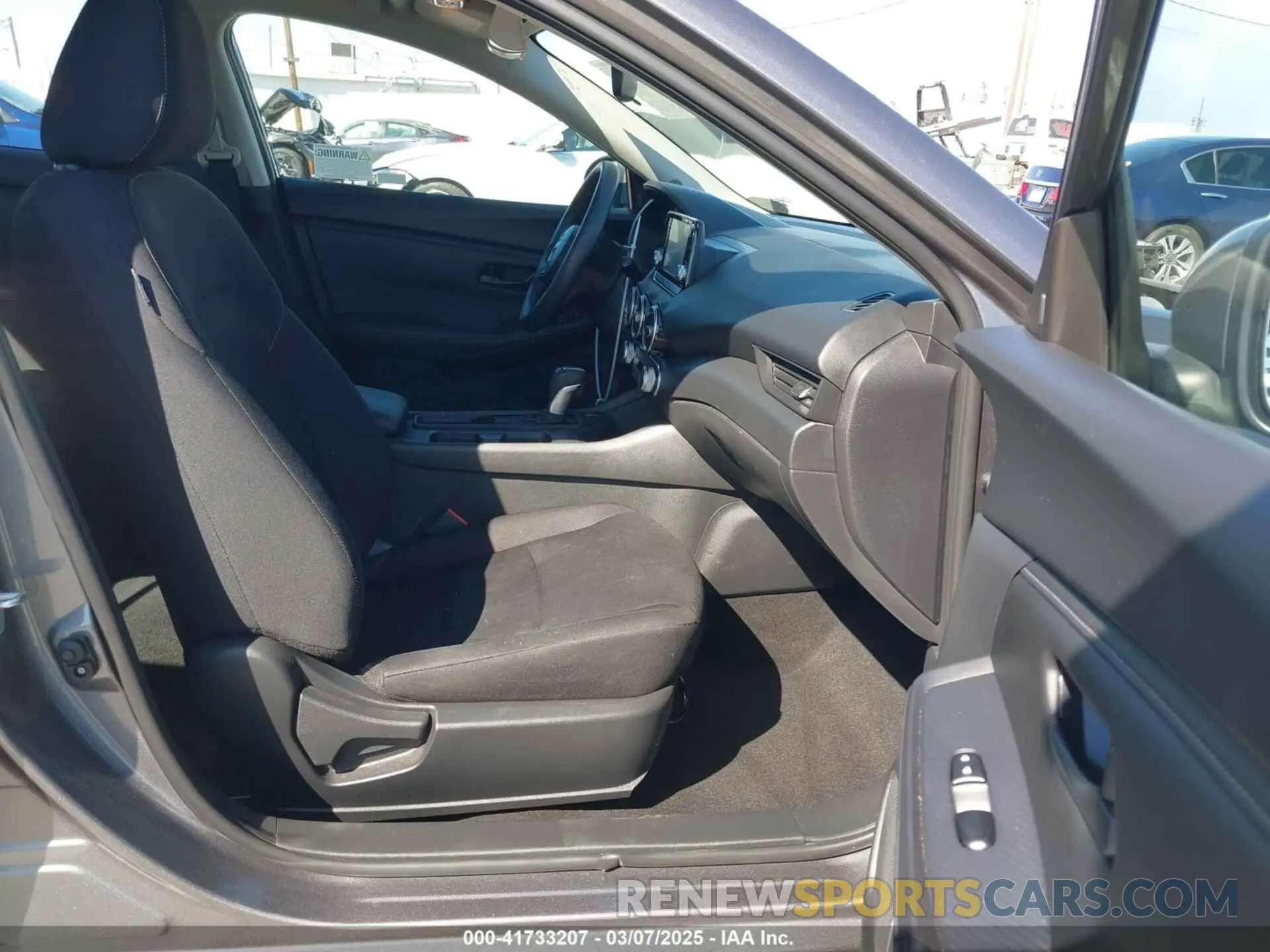 5 Photograph of a damaged car 3N1AB8BV2RY278670 NISSAN SENTRA 2024