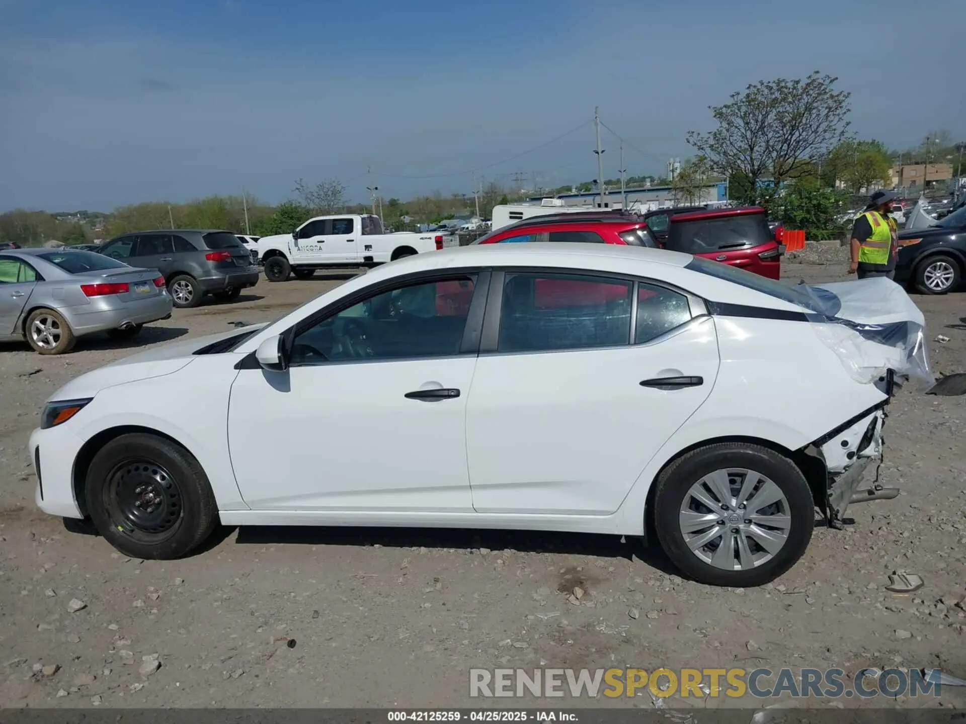 14 Photograph of a damaged car 3N1AB8BV2RY285764 NISSAN SENTRA 2024